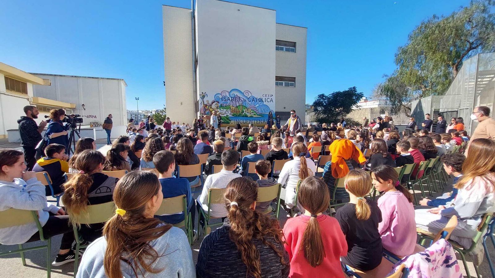 El alumnado, durante el acto.