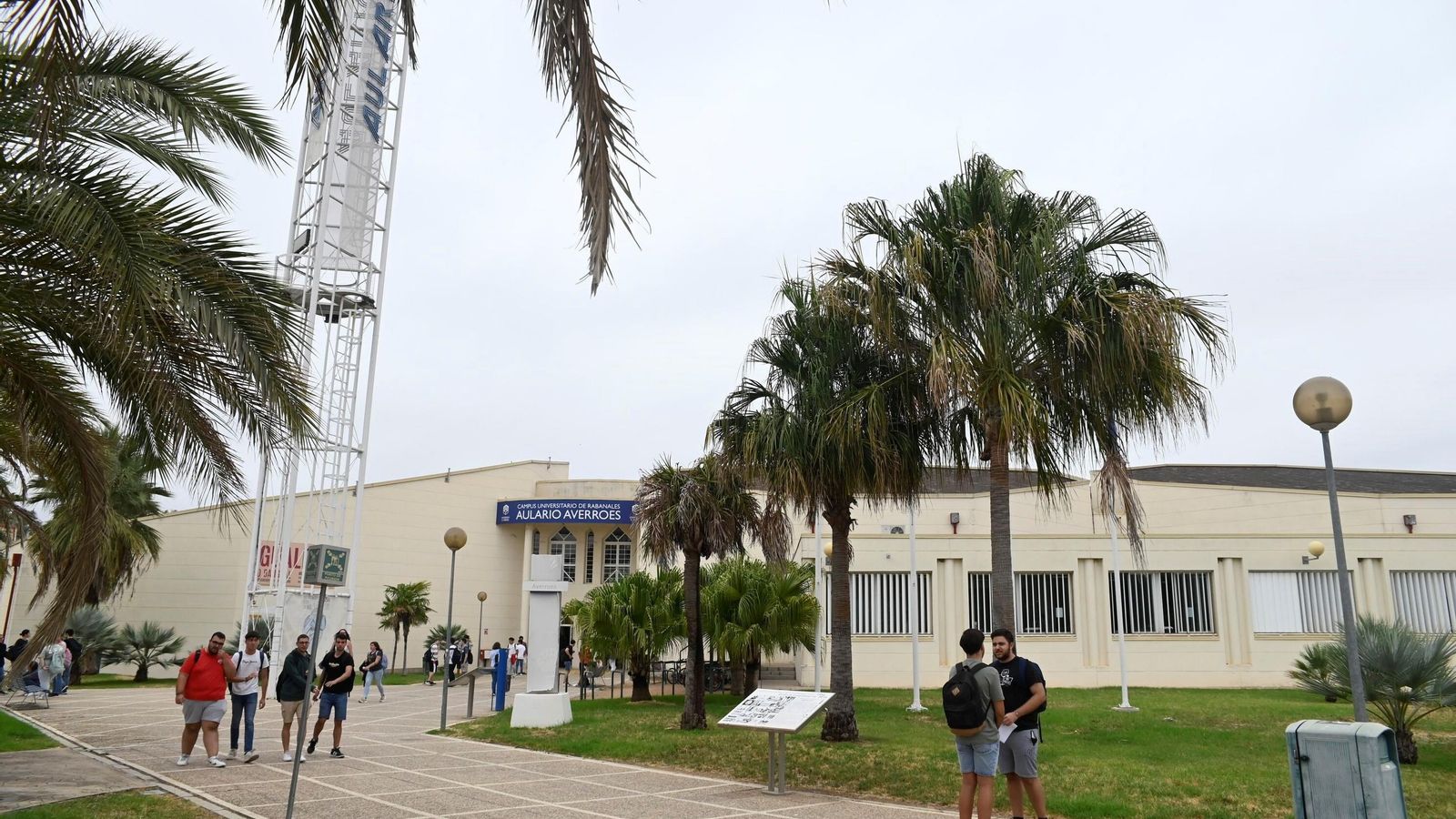 Alumnos de la UCO en Rabanales.