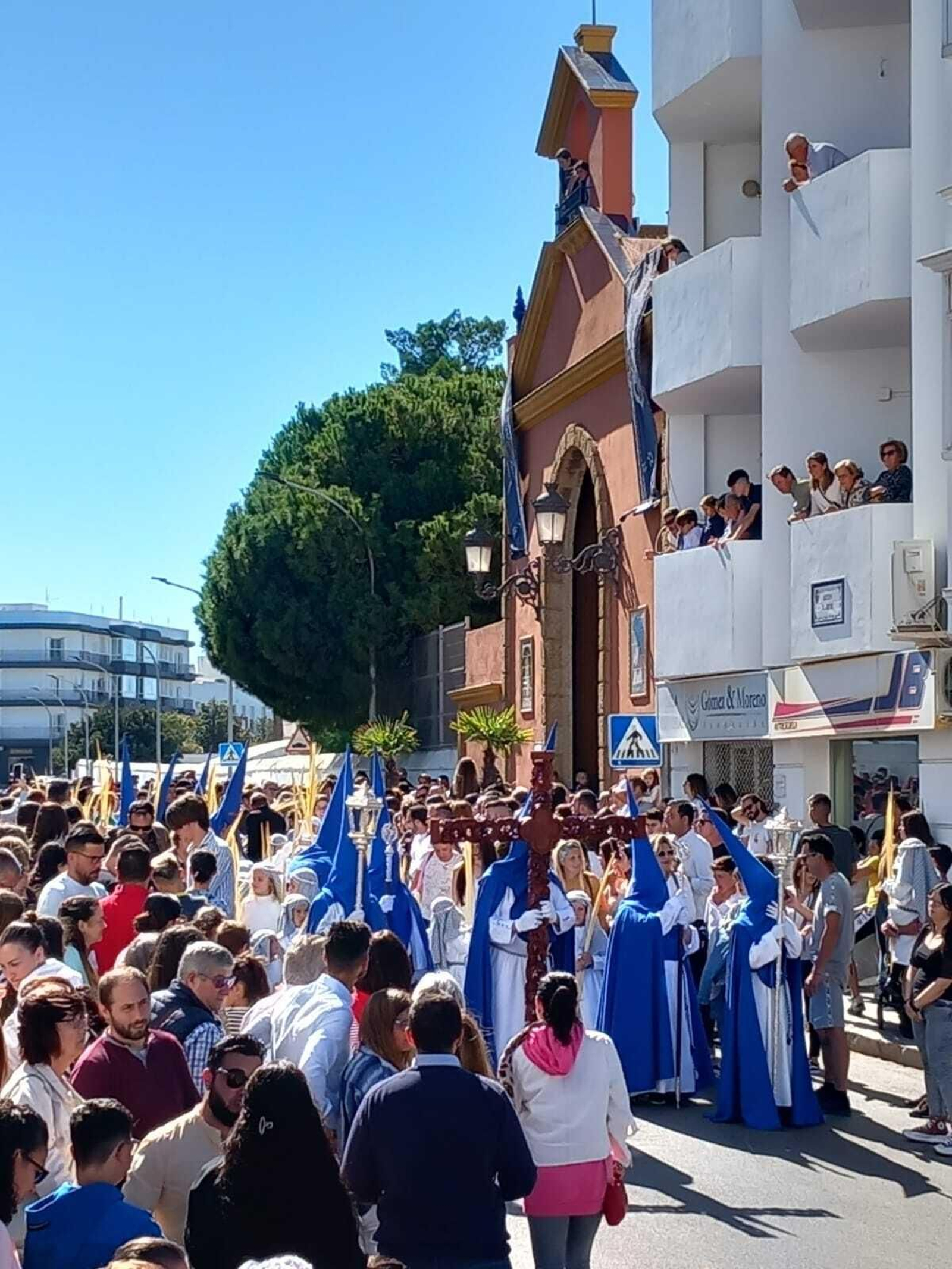 Las imágenes del Domingo de Ramos en Chiclana con La Borriquita y El Huerto