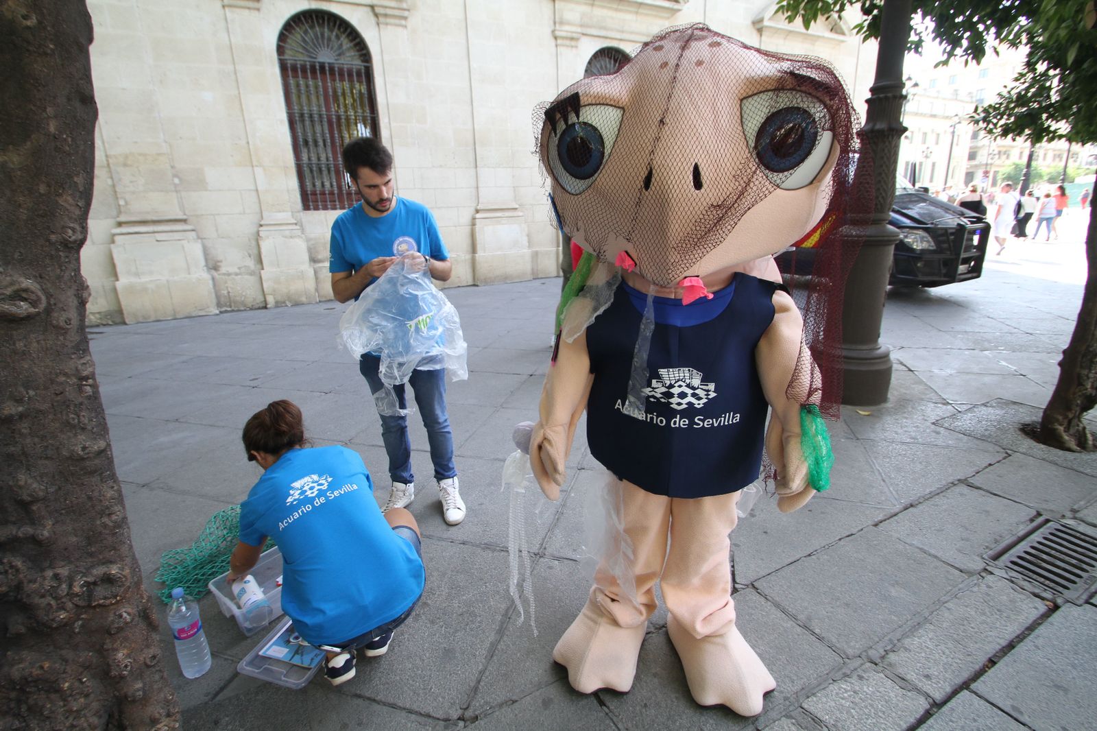 La tortuga Chelo del Acuario de Sevilla da comienzo a una acción de concienciación para difundir la cultura oceánica