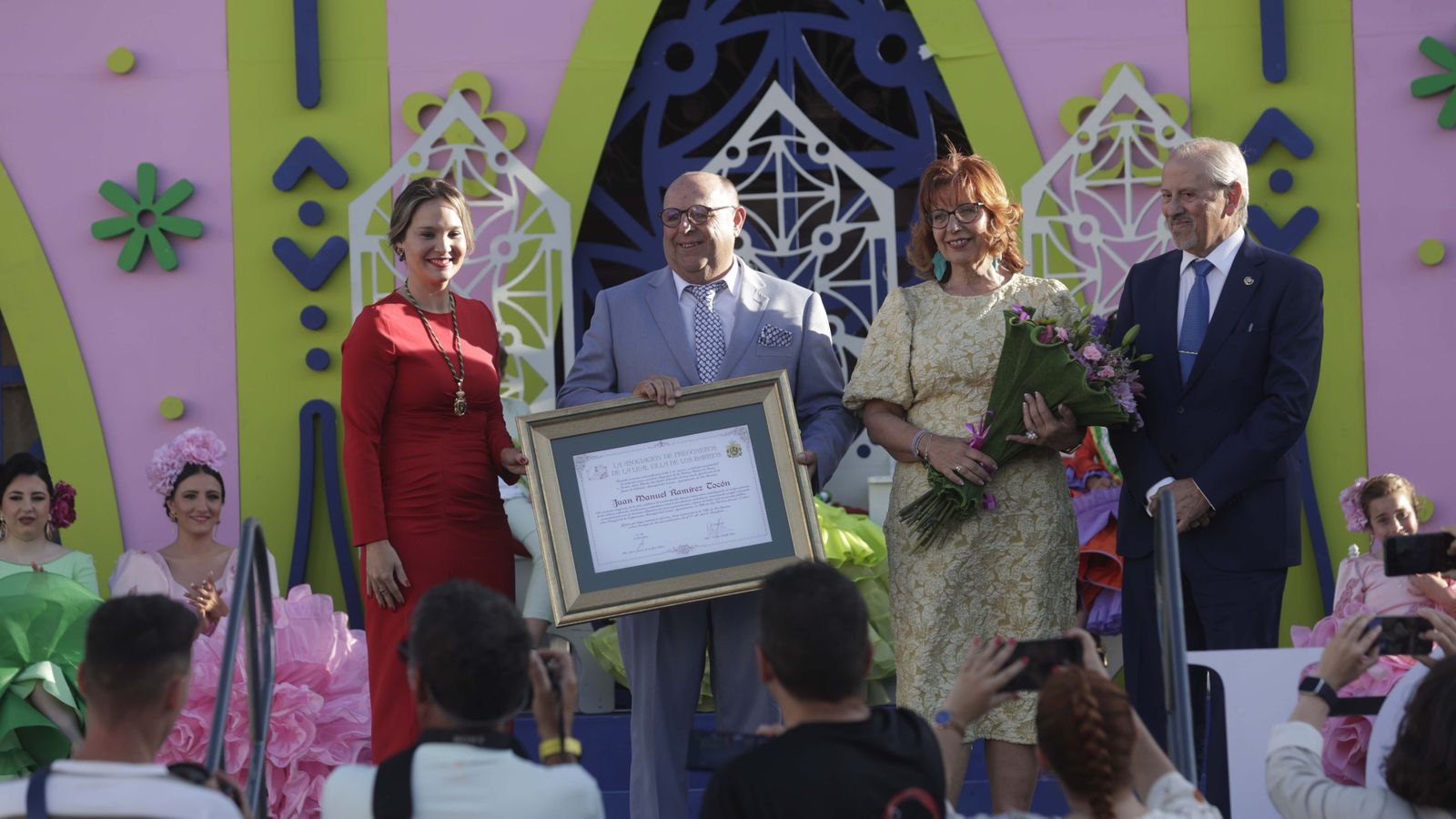 Las fotos de la coronación de la Feria de Los Barrios 2024