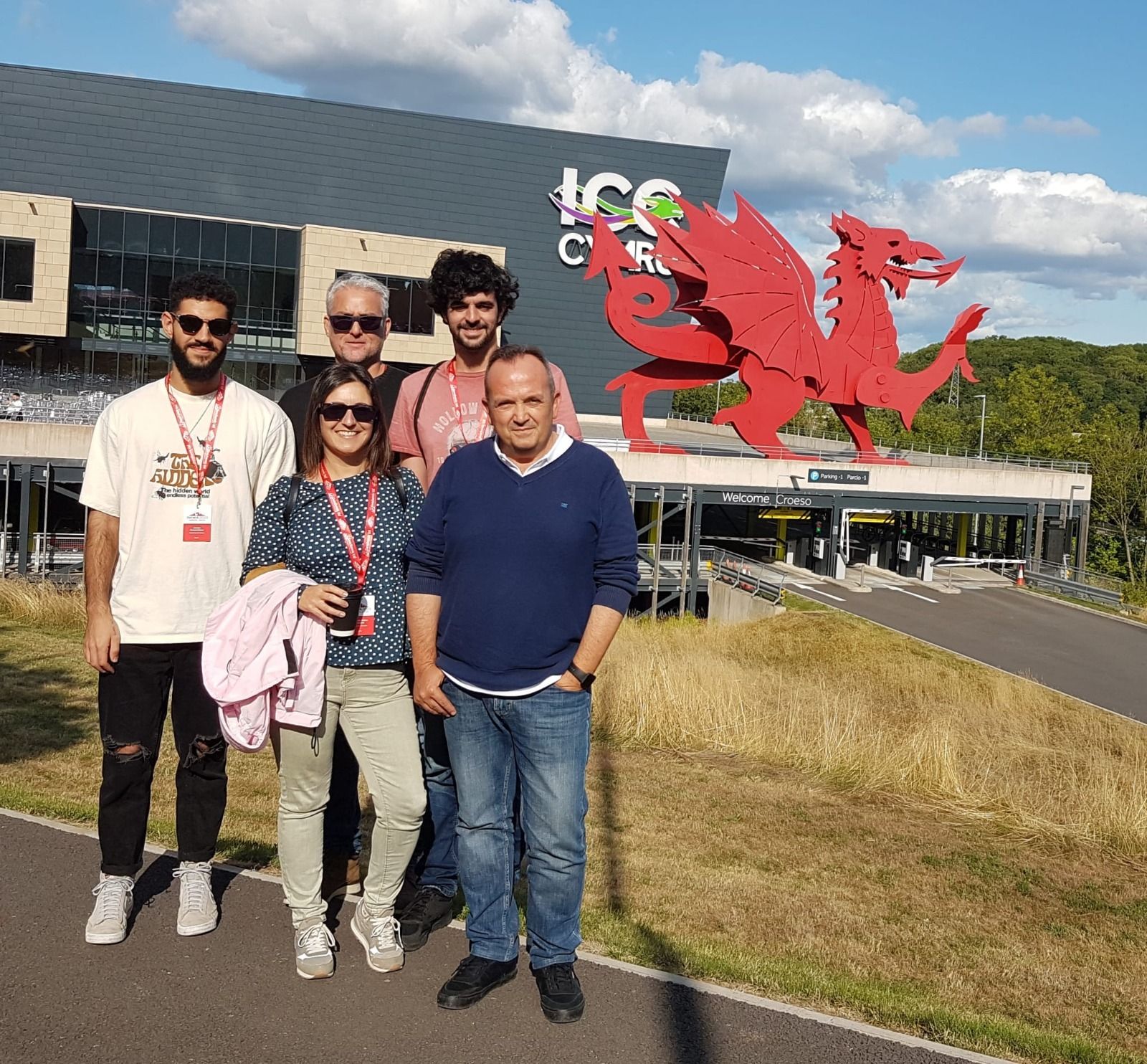 José Miguel Nieto junto a otros miembros del grupo de investigación en la reunión de 'IMWA International Mine Water Association' en Gales
