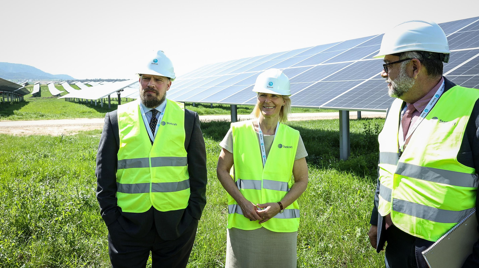 Inauguración de cuatro plantas solares