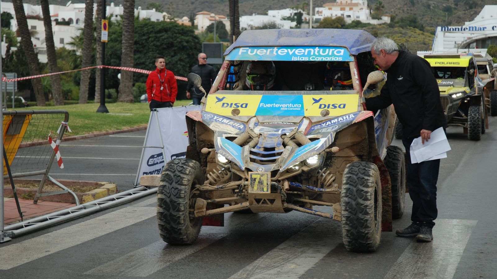 Presentación de los coches.