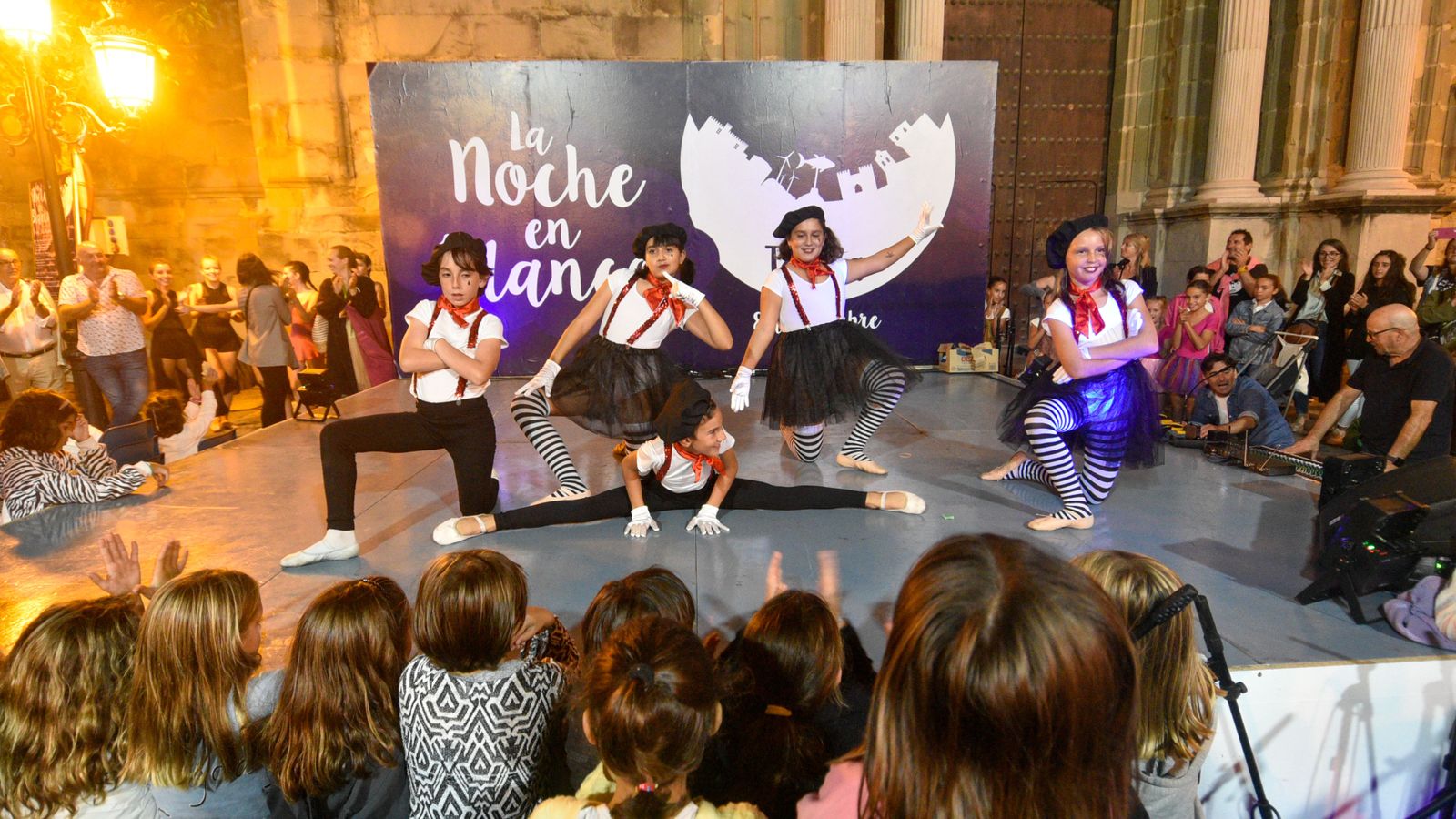 Las fotos deTarifa La Noche en Blanco 2022