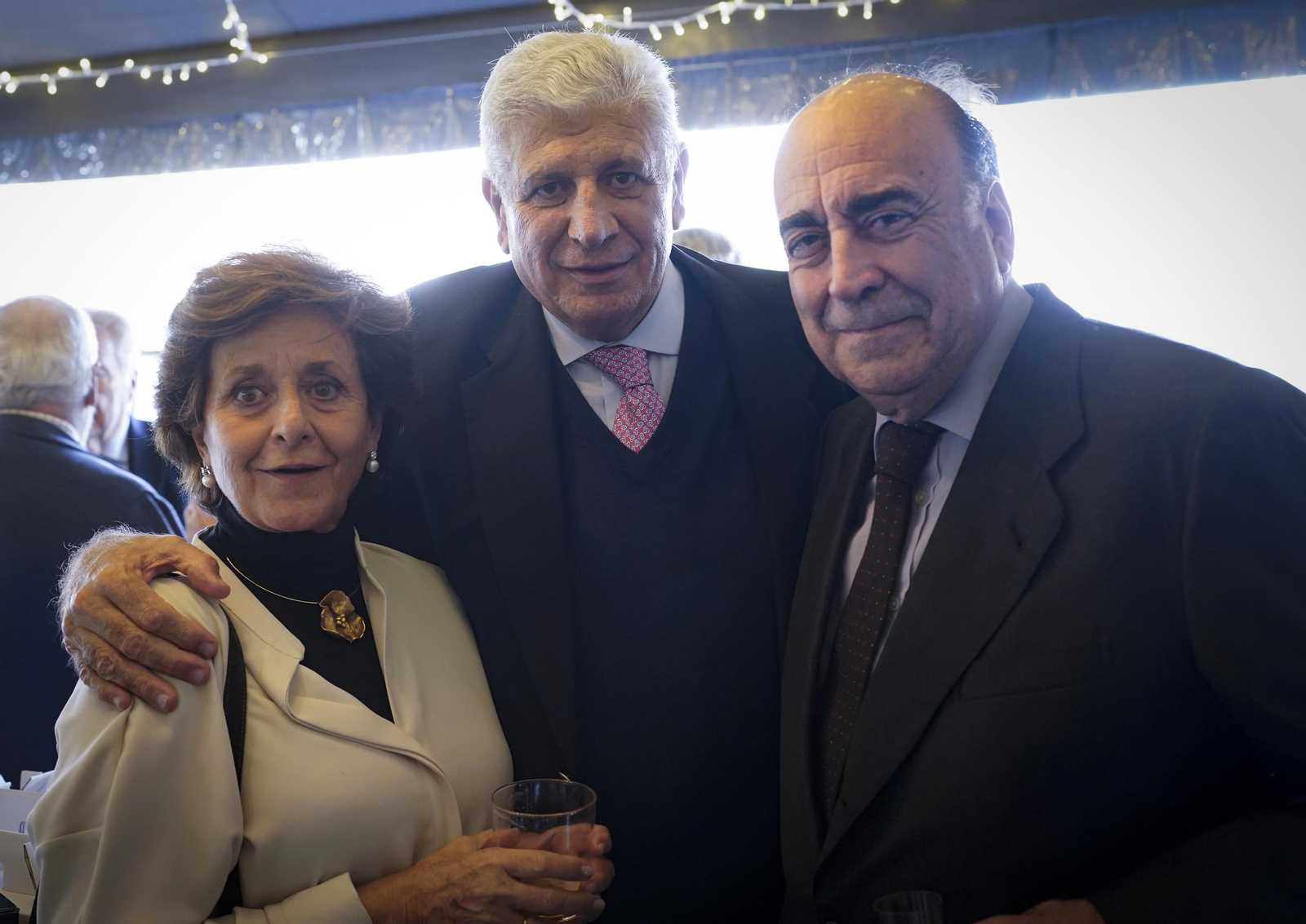 Homenaje a Luis Isasi en la berza navideña de los Jerezanos de la Diáspora Homenaje a Luis Isasi en la berza navideña de los Jerezanos de la Diáspora