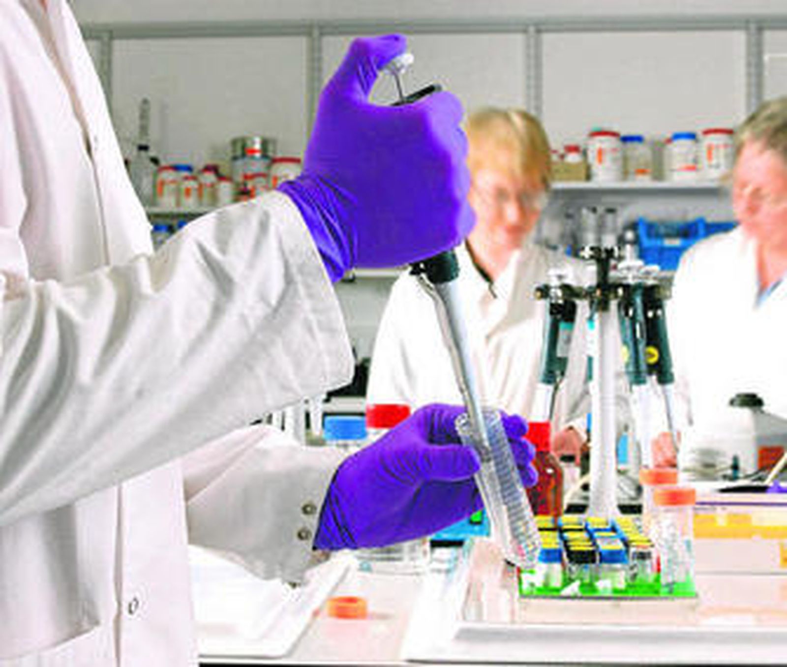 Las labores de investigación han propiciado la aparición del medicamento biológico inyectable.