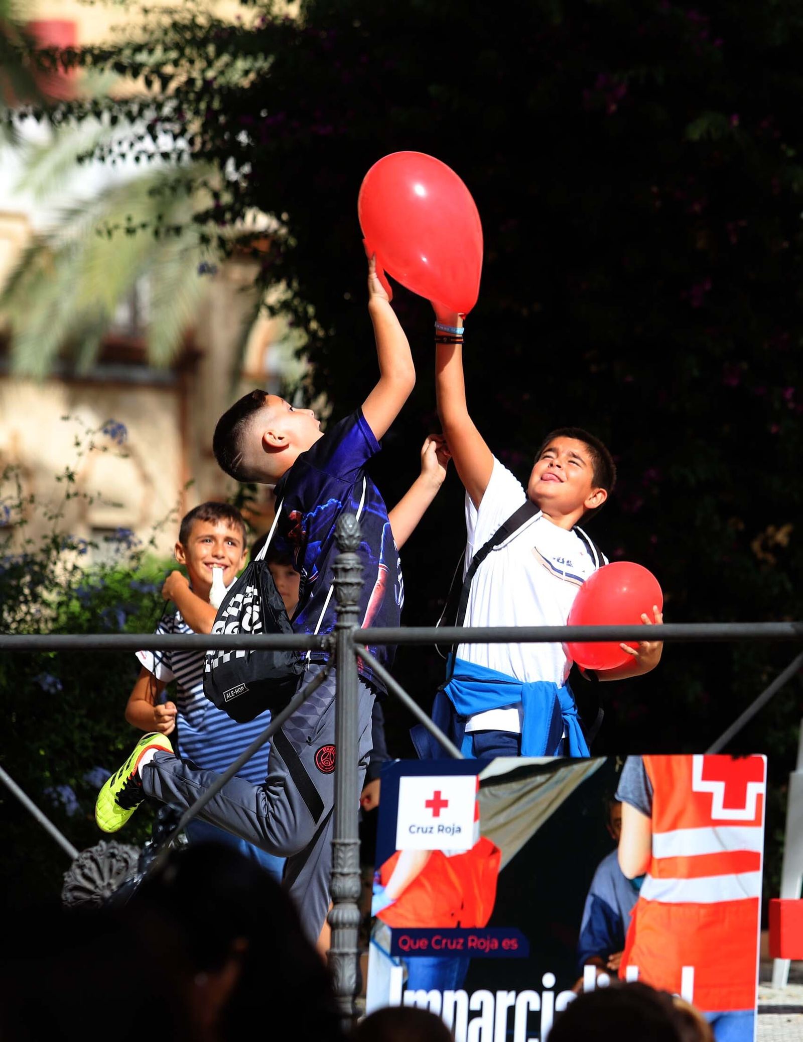 Imágenes de la celebración del Día de la Banderita de la Cruz Roja en Huelva
