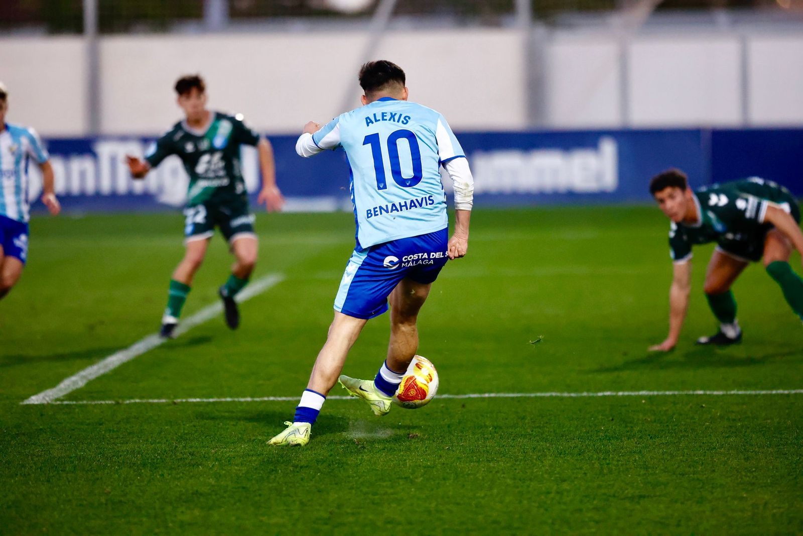 Alexis Chamorro le da tres puntos al Atlético Malagueño ante el Xerez Deportivo