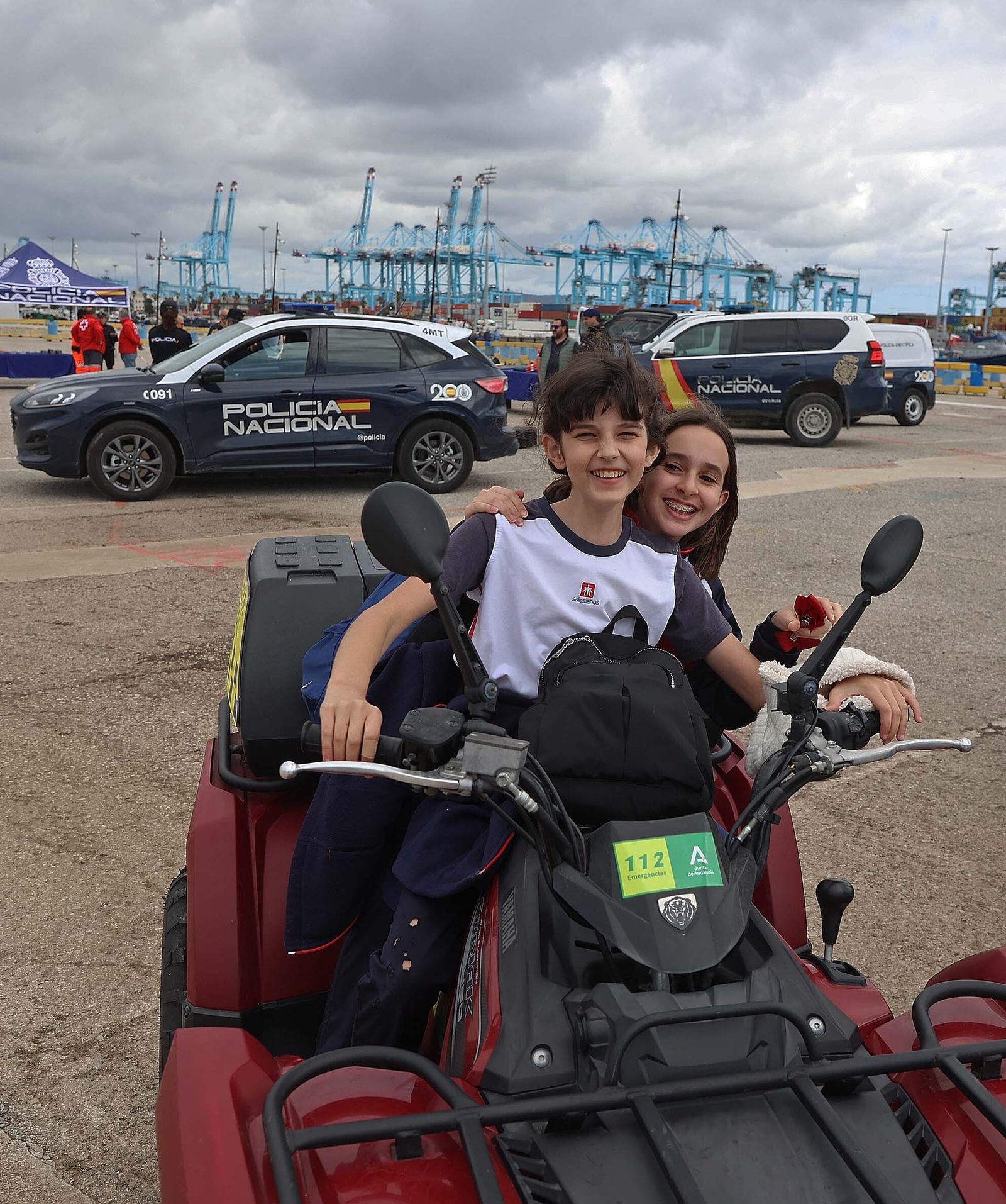 Imágenes del Día Europeo del 112 celebrado en el Puerto de Algeciras