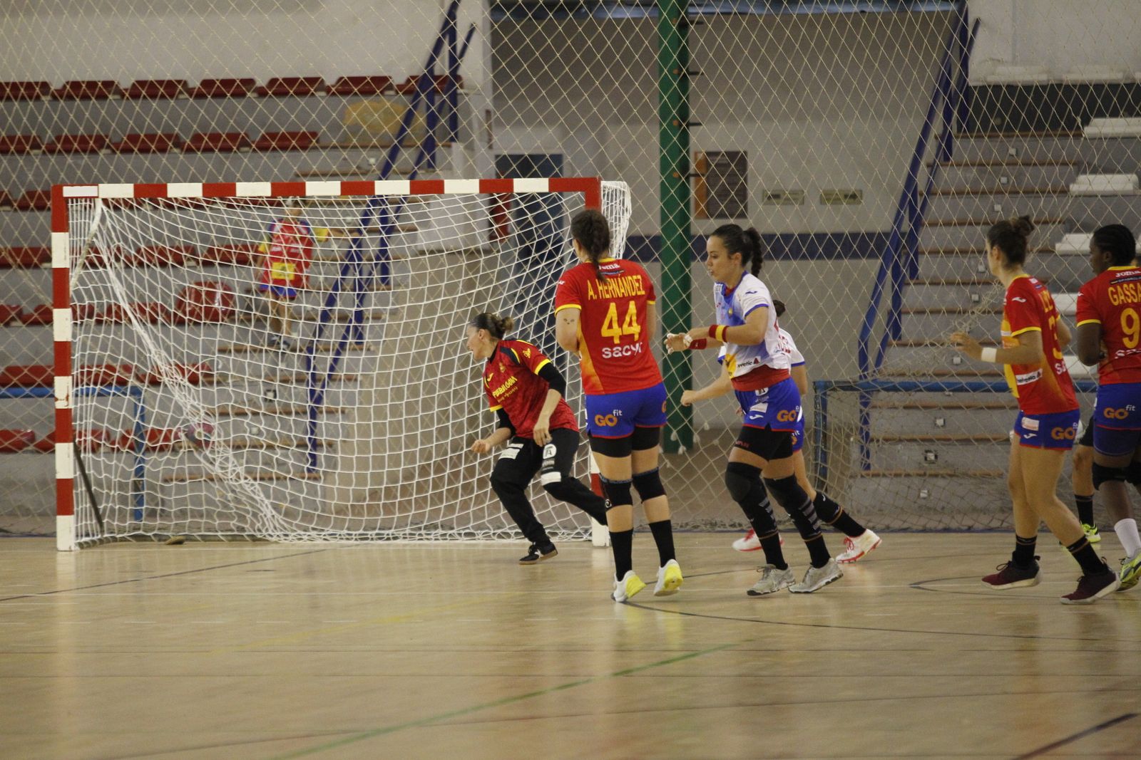 Fotogalería 'guerreras de balonmano'. Entrenamiento Selección Española
