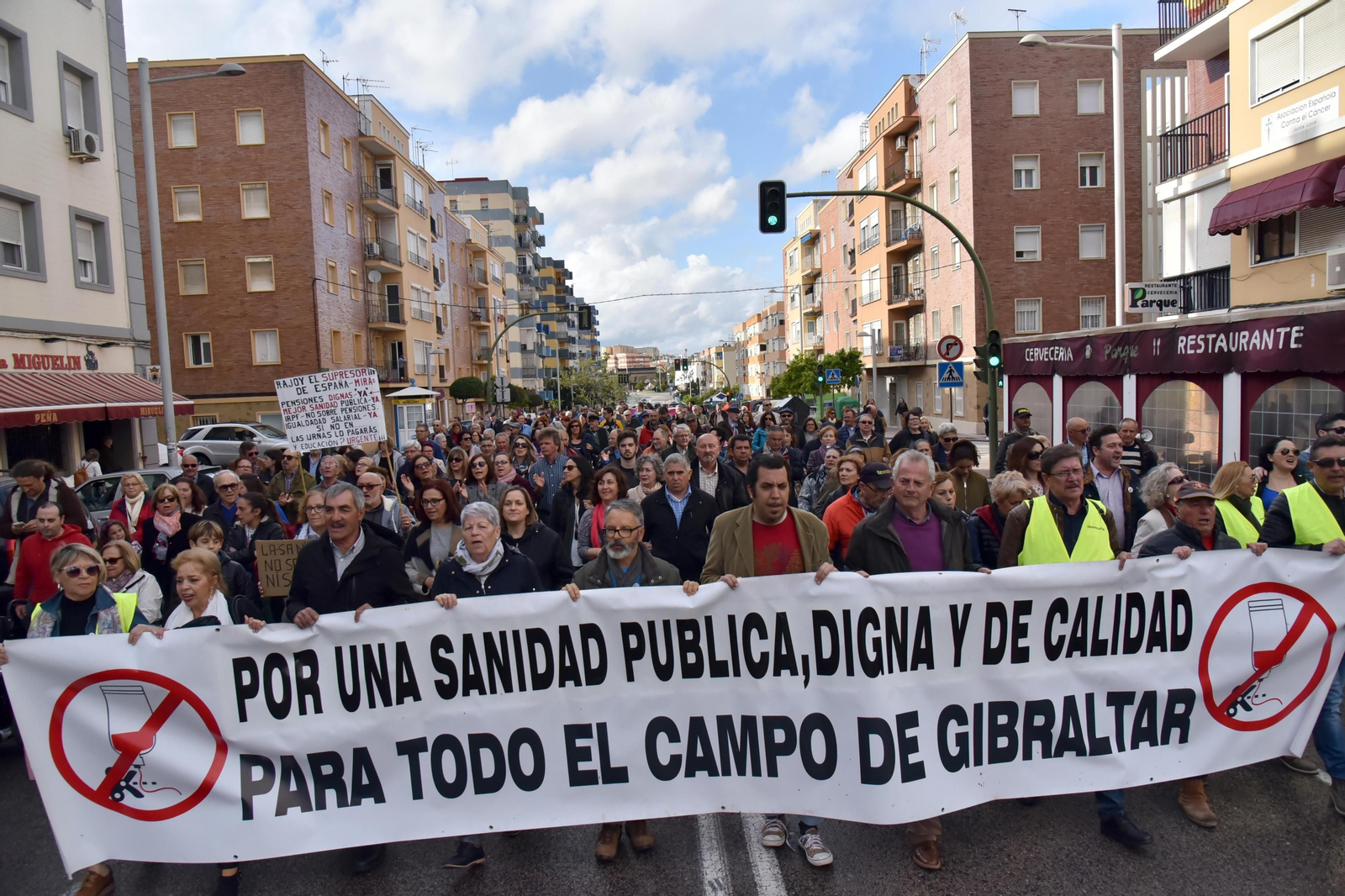 Una de las manifestaciones en defensa de la sanidad pública en Algeciras