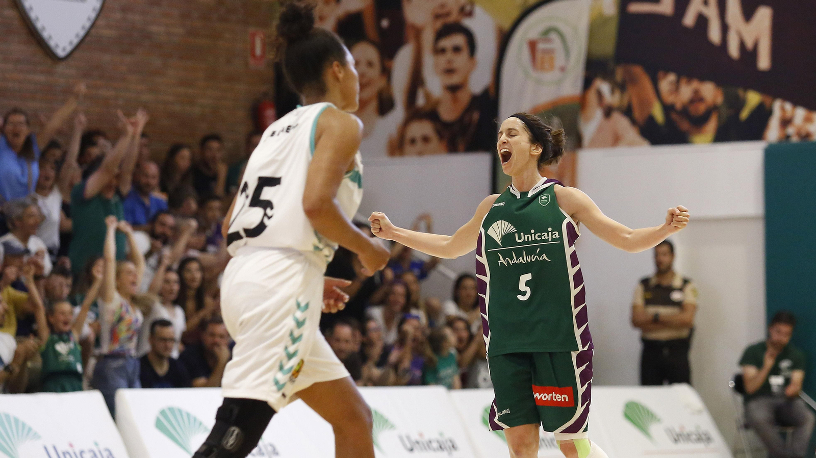 Las fotos del ascenso del Unicaja a la Liga Femenina 2