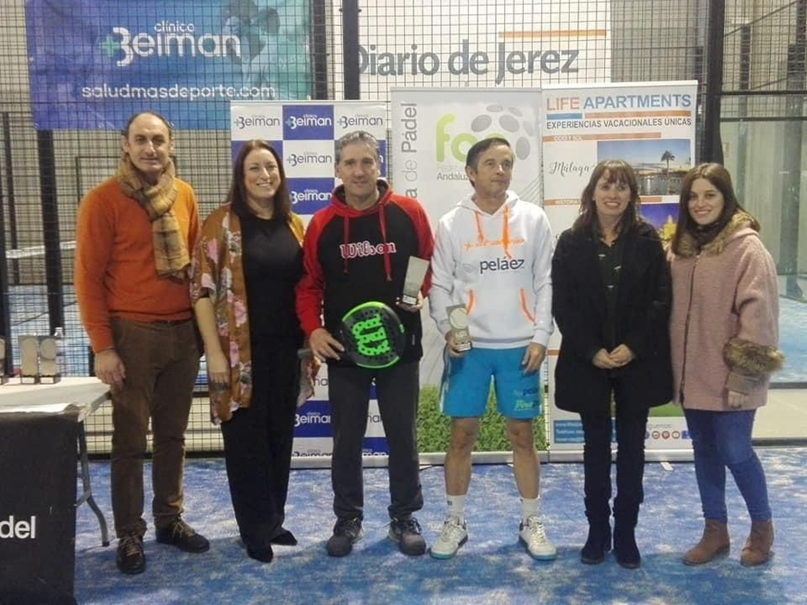 Entrega de trofeos del I Circuito Andaluz de Veteranos de Pádel 'Clínica Beiman' en Pádel Extreme