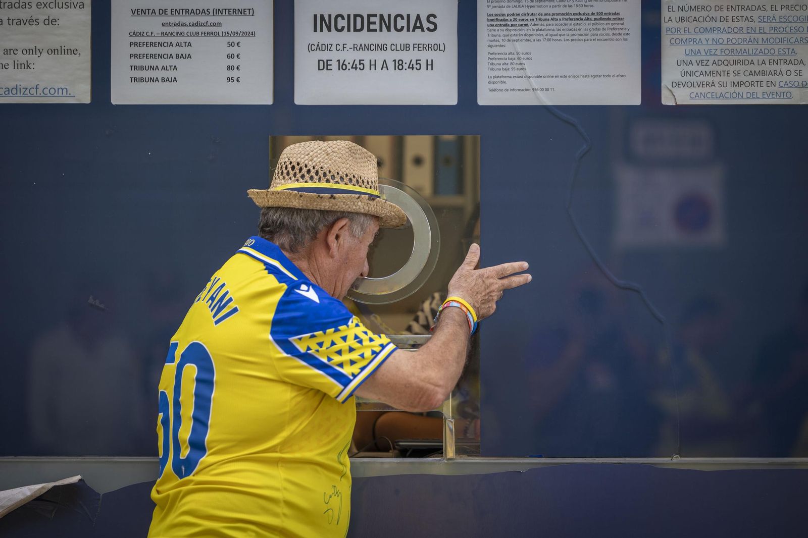 Las imágenes del Cádiz CF-Racing de Ferrol