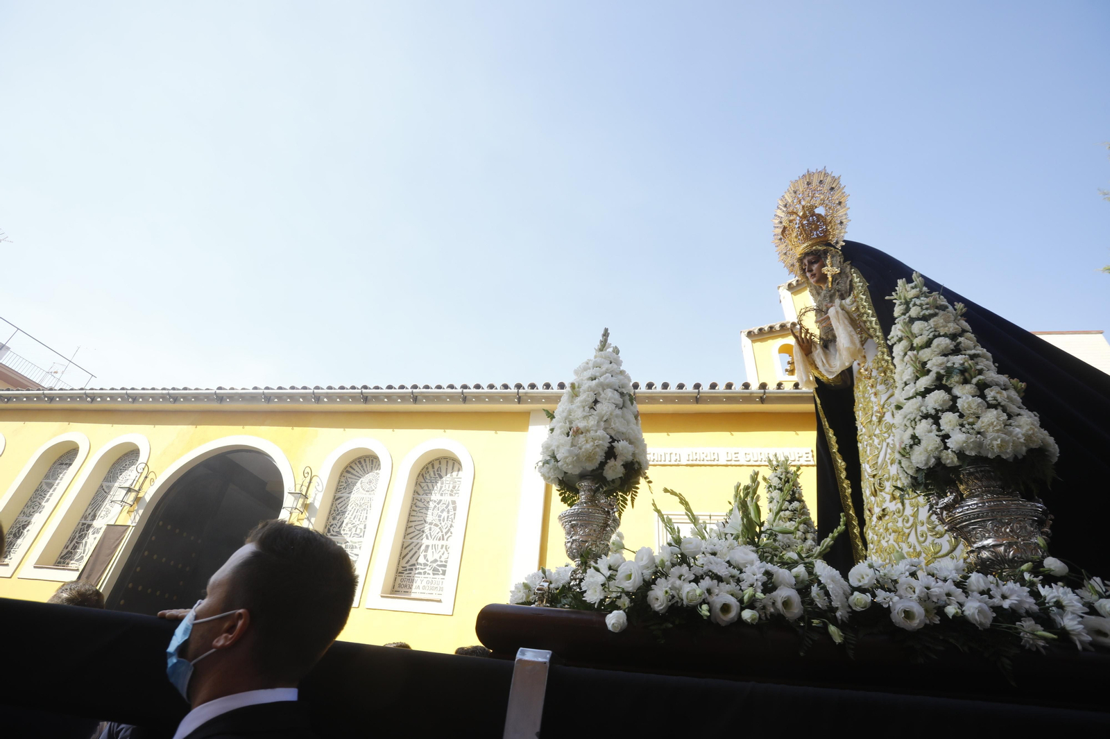 La procesión de la Virgen de la Soledad de Córdoba, en fotografías