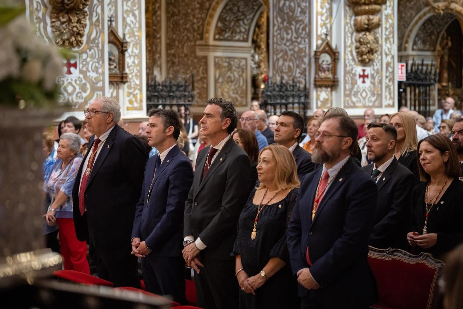 Visita del Excmo. Ayuntamiento de Granada a la Basílica Patronal, Septiembre 2025.jpg