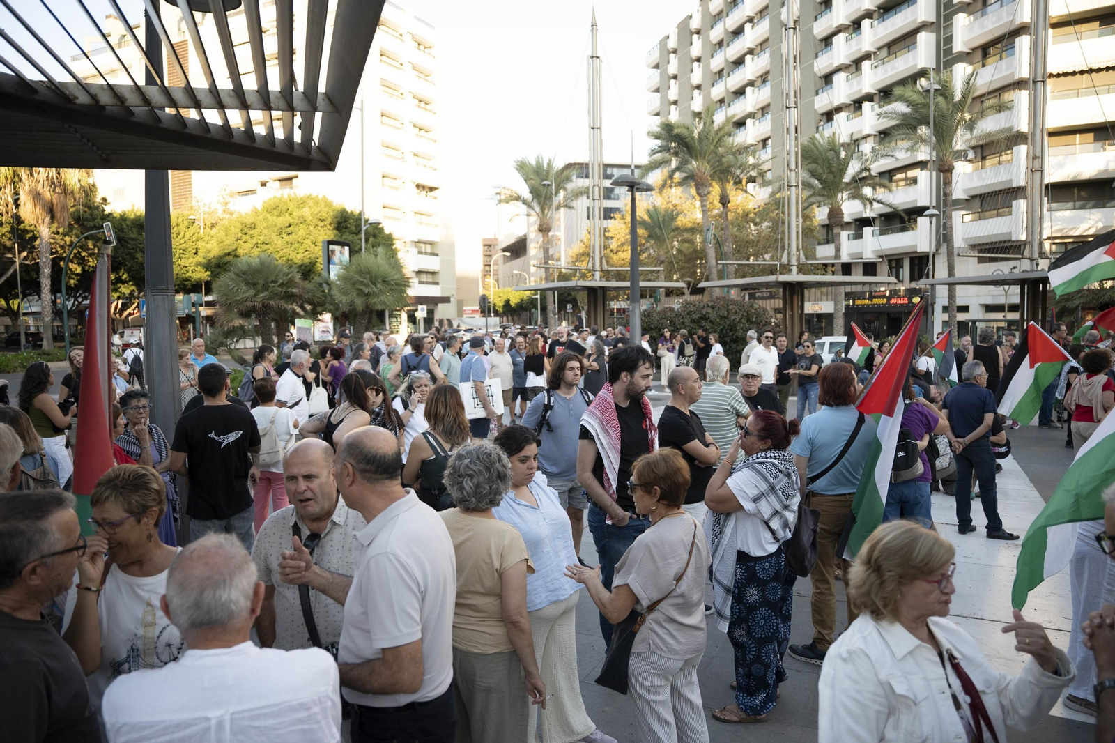 Manifestación convocada por la Plataforma Almería por Palestina