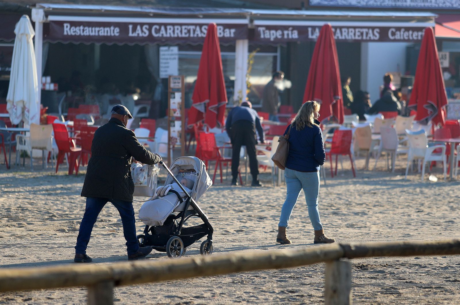 Imágenes del ambiente en la aldea del Rocío para celebrar la Candelaria