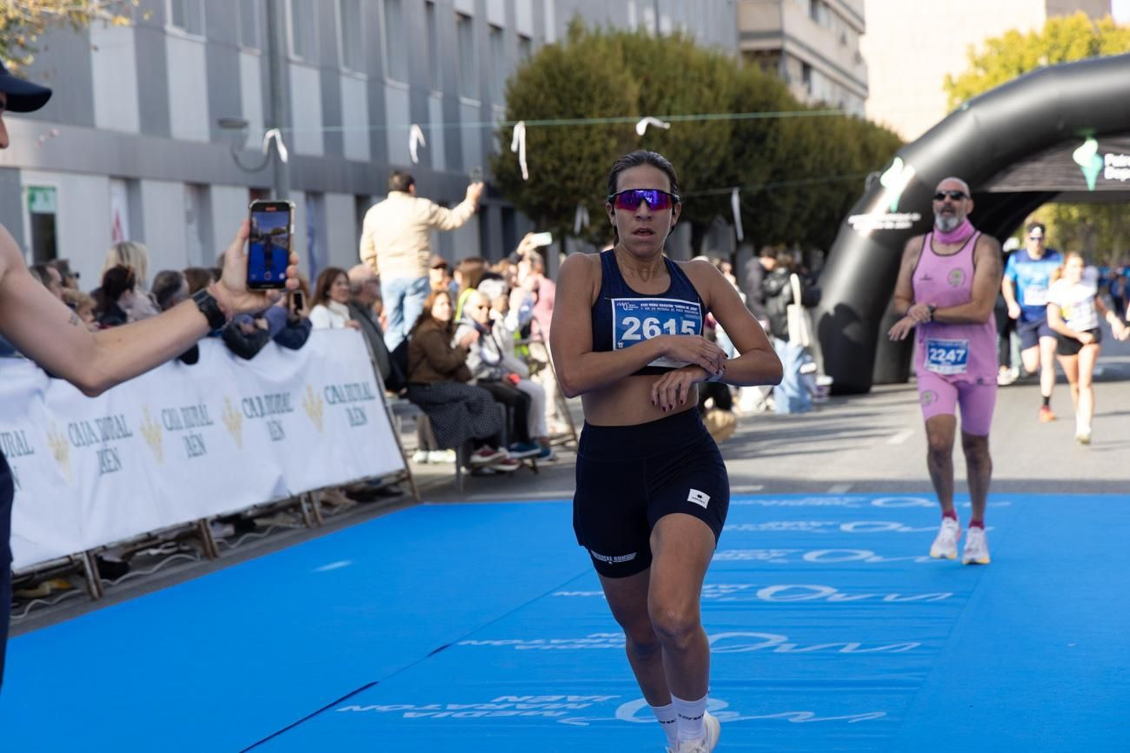 En imágenes: multitudinaria e histórica XXIX Media Maratón 'Ciudad de Jaén' y 10k en memoria de Paco Manzaneda