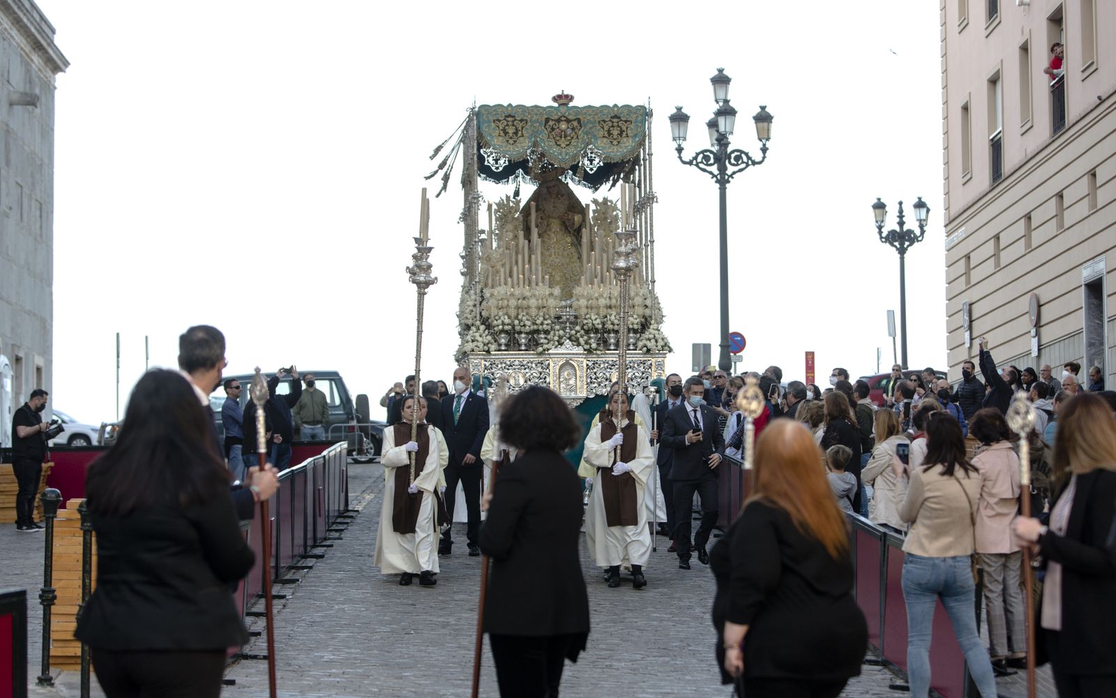 Imágenes del regreso del Prendimiento a su templo en la Semana Santa de Cádiz 2022