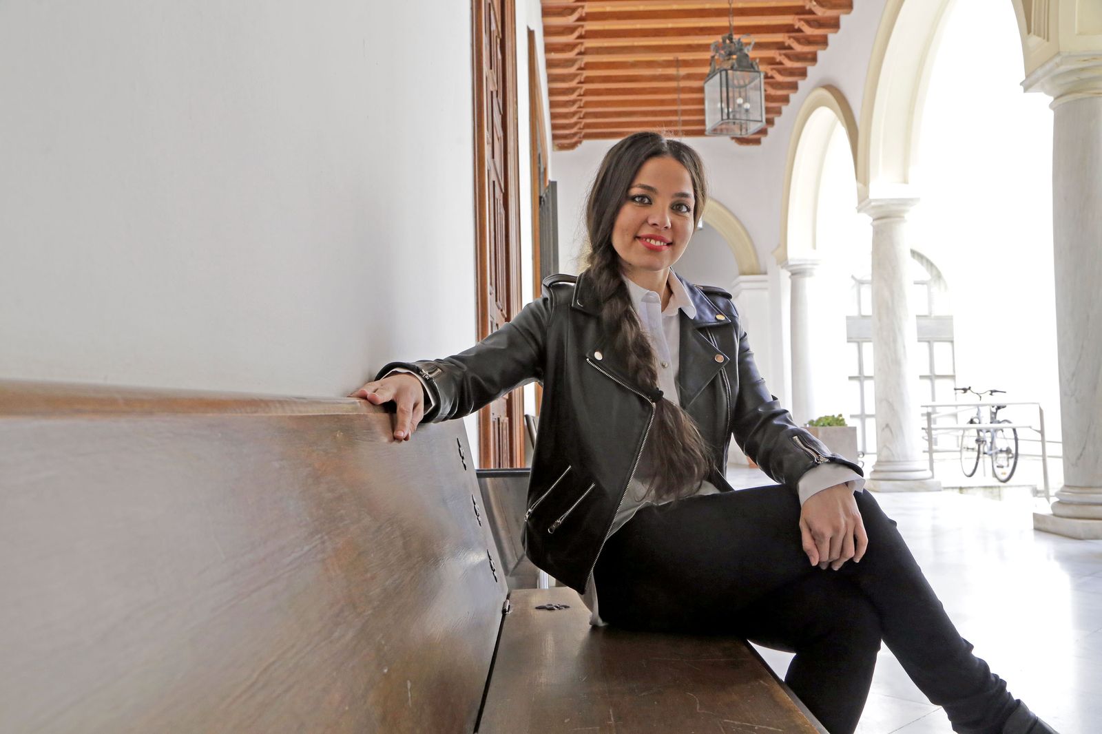 Vanesa Coloma  estará hoy  en la Sala Compañía.