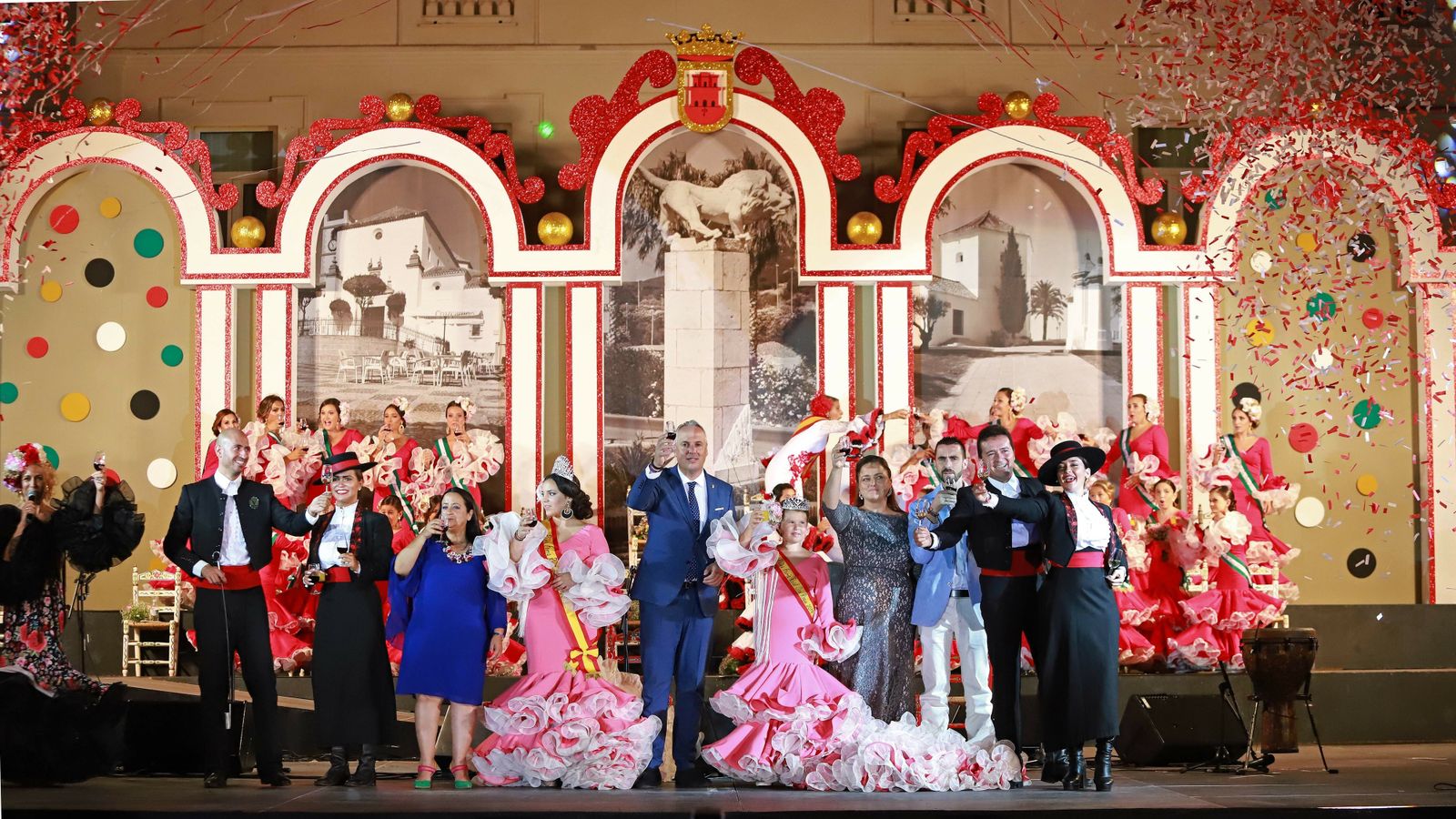 Las mejores fotos de la Coronación de las Reinas de la Feria Real de San Roque