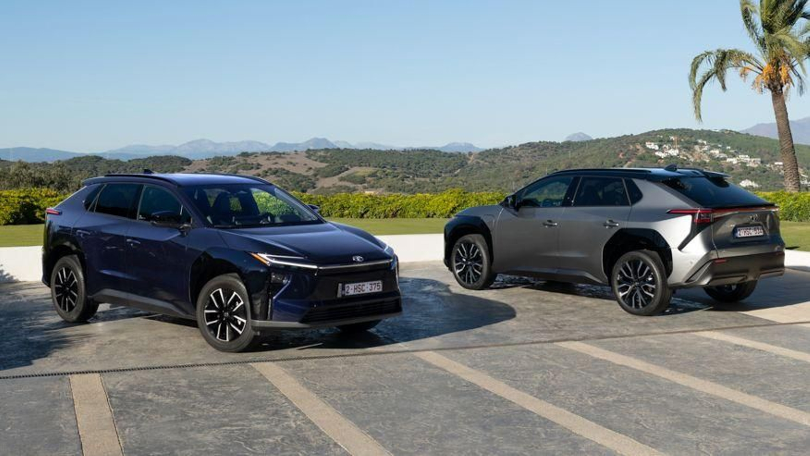 Toyota lanza en España el bZ4X 2026, con más autonomía y dos acabados