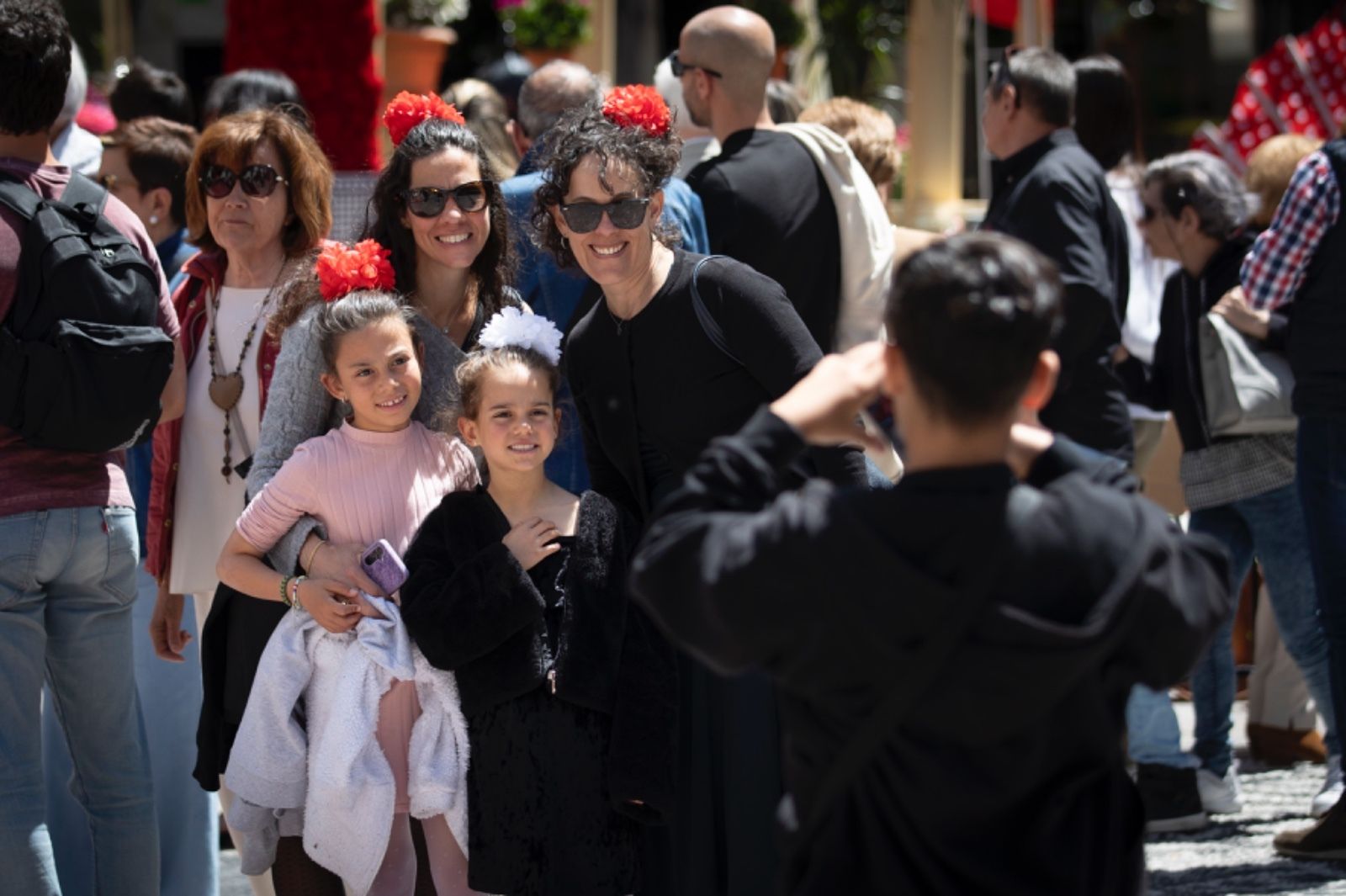Los mejores momentos del primer día de Cruces en Granada en fotos