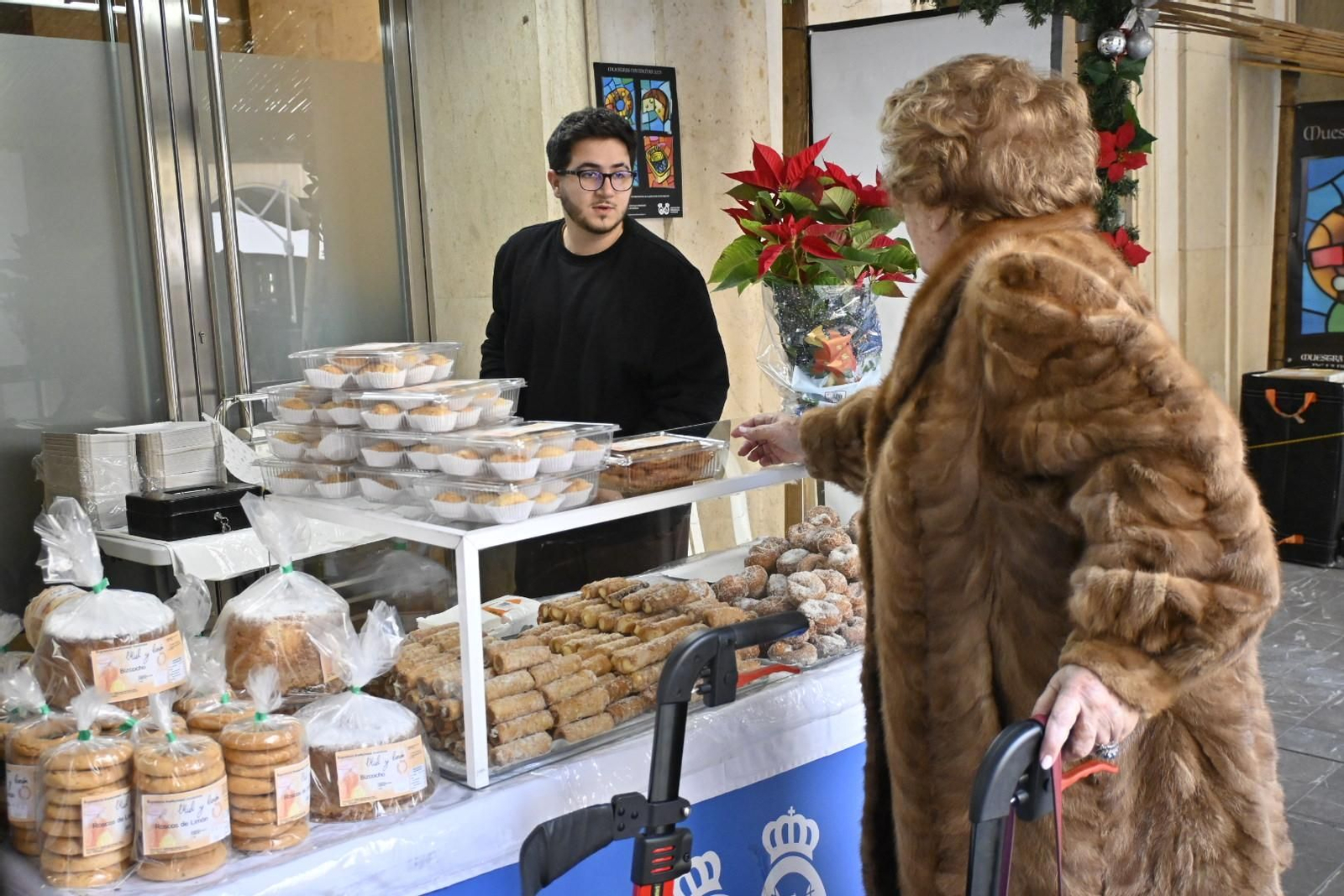 Imágenes de la XVI Muestra de Dulces y Vinos Navideños de la provincia de Huelva