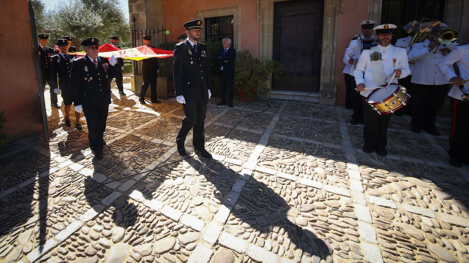 Emotivo acto por el Día de la Policía Nacional celebrado en Jerez