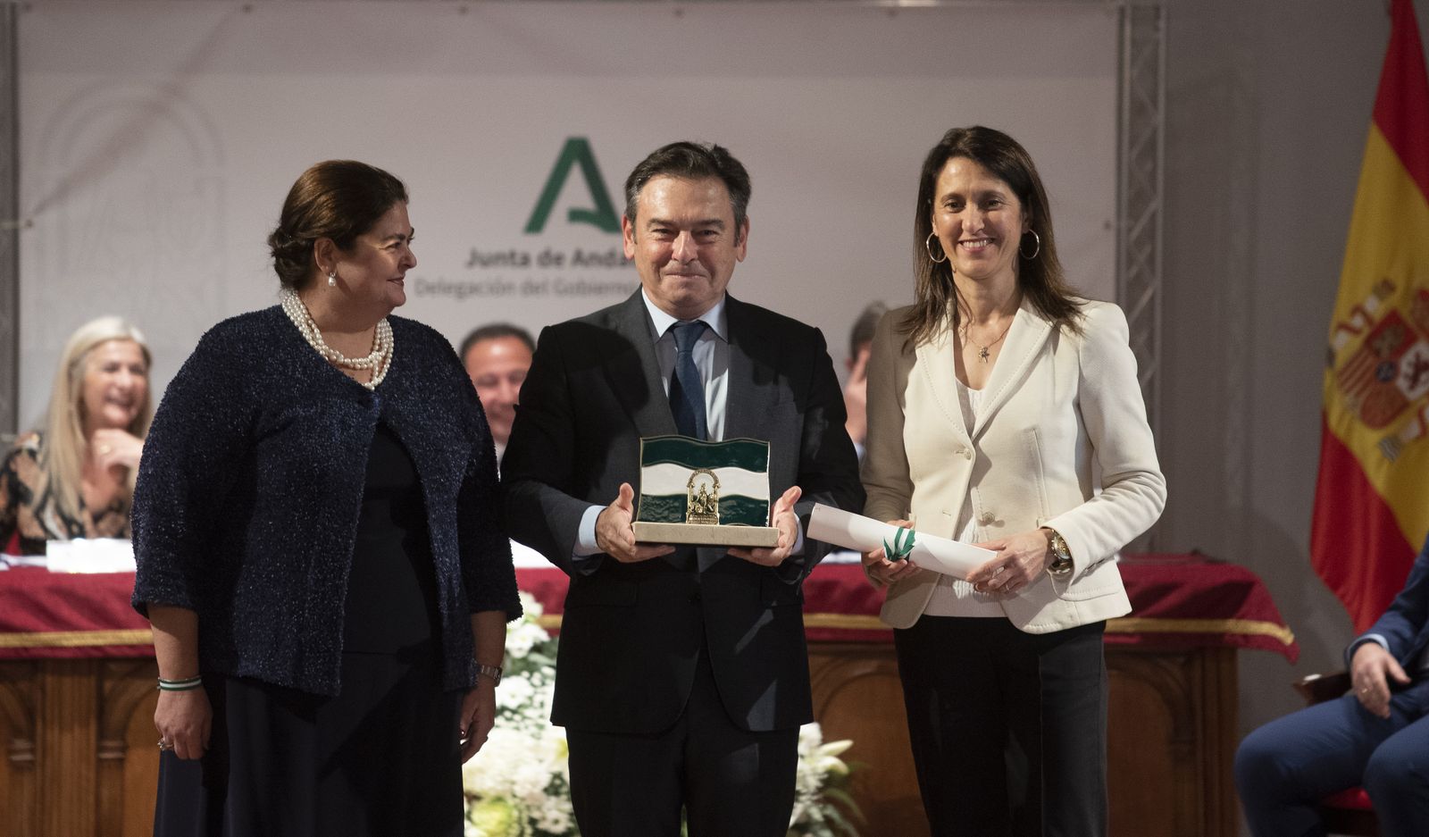 Las imágenes del acto de entrega de galardones Bandera de Andalucía en la provincia de Sevilla