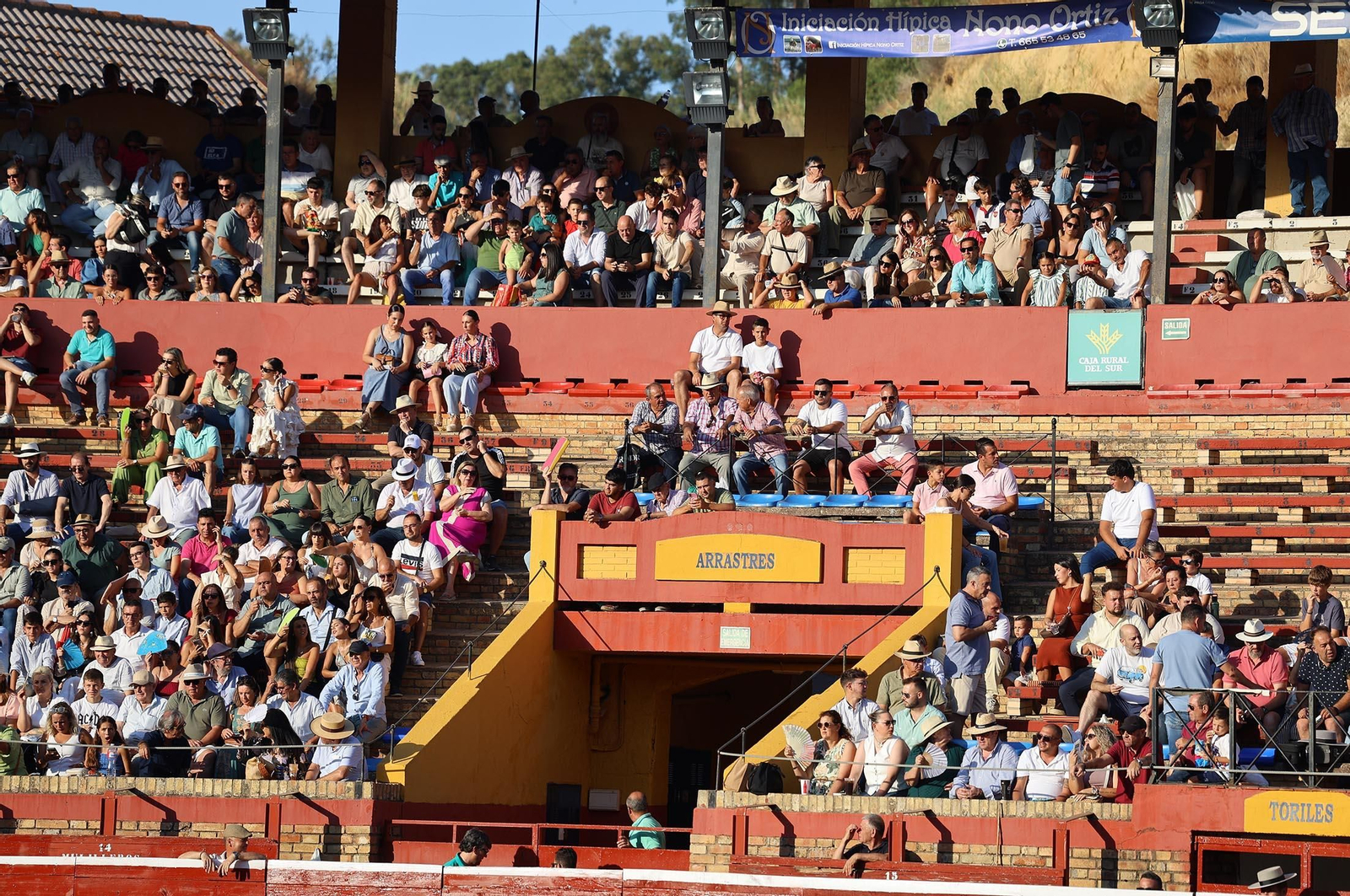 Búscate en la Novillada celebrada en la Plaza de Toros La Merced con motivo de las Fiestas Colombinas 2025
