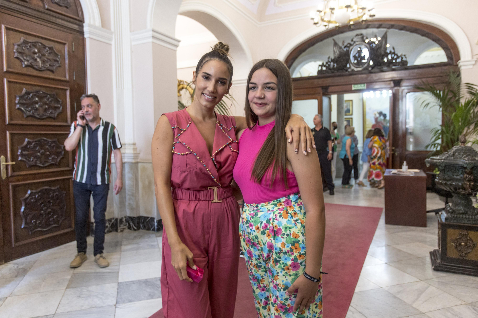 recepción oficial a las pregoneras del carnaval 2022 India Martinez y Rocío López Helmo