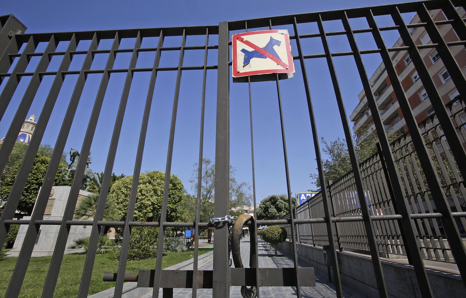 Imágenes del estado de alarma en cadiz - día 2