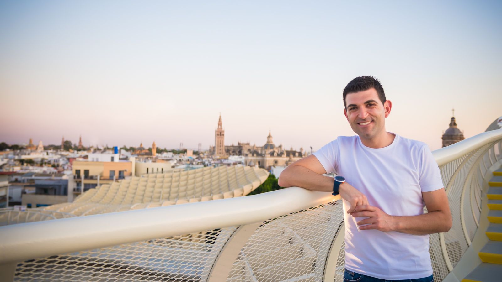 En la imagen, el periodista Borja Gómez, afincado en Herrera.