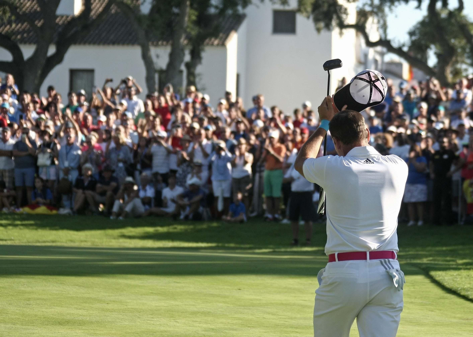 Sergio García responde a la ovación del público de Valderrama, tras su última victoria en San Roque.