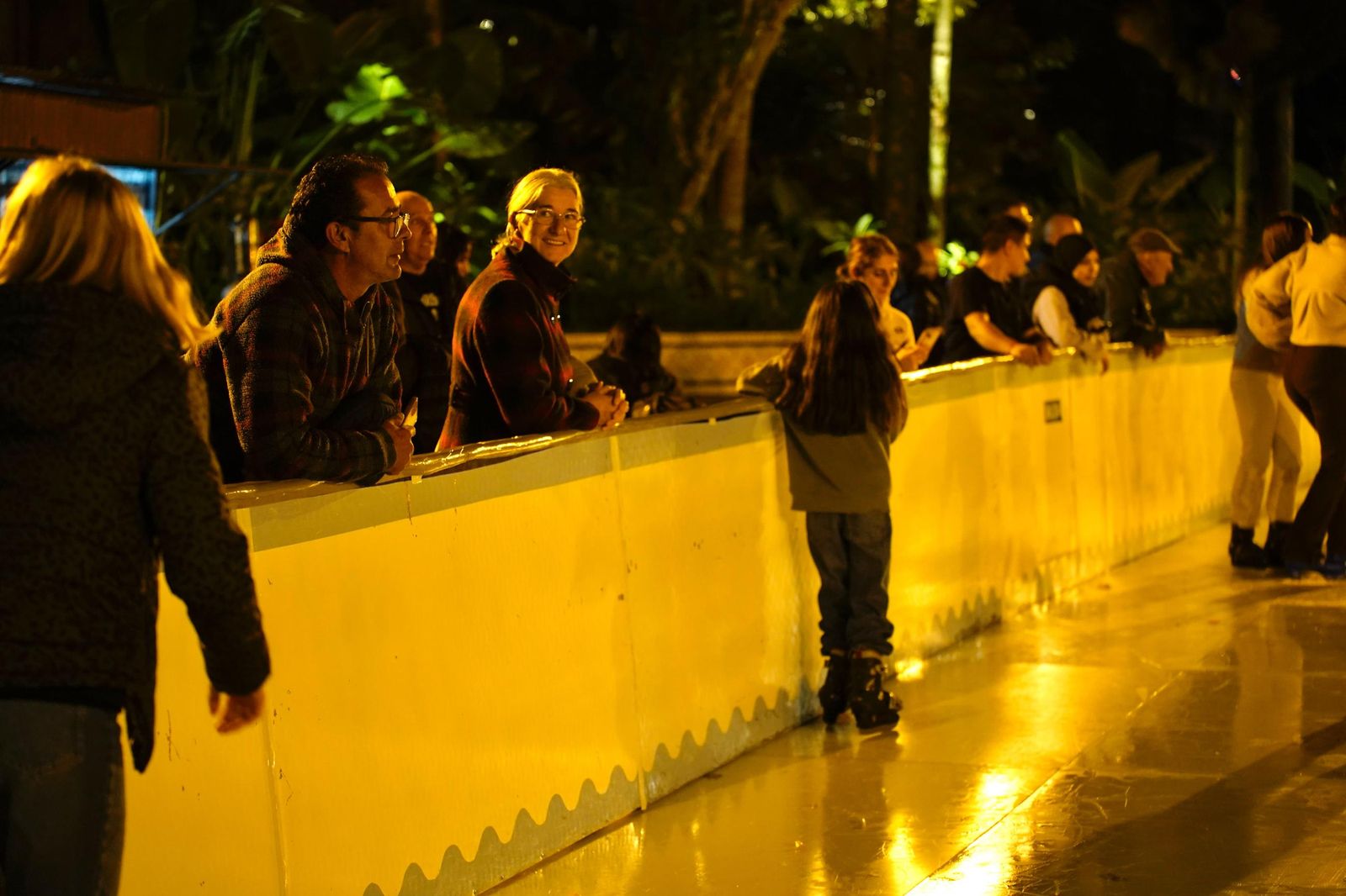 Fotos de la apertura de la pista de patinaje sobre hielo en el Parque María Cristina