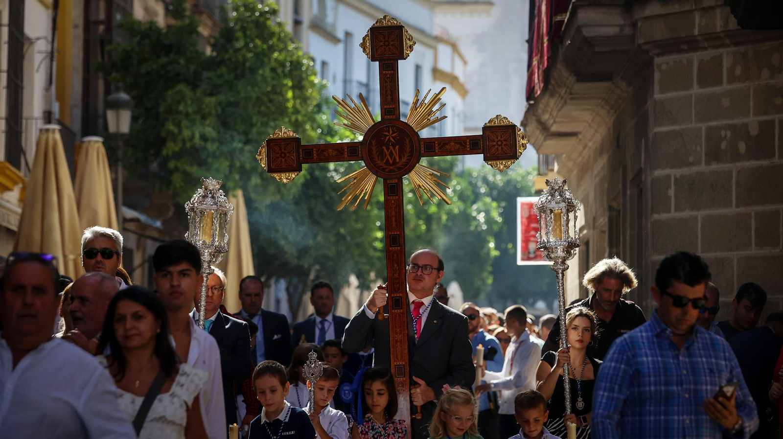 La Virgen de la Estrella ilumina las calles de Jerez La Virgen de la Estrella ilumina las calles de Jerez
