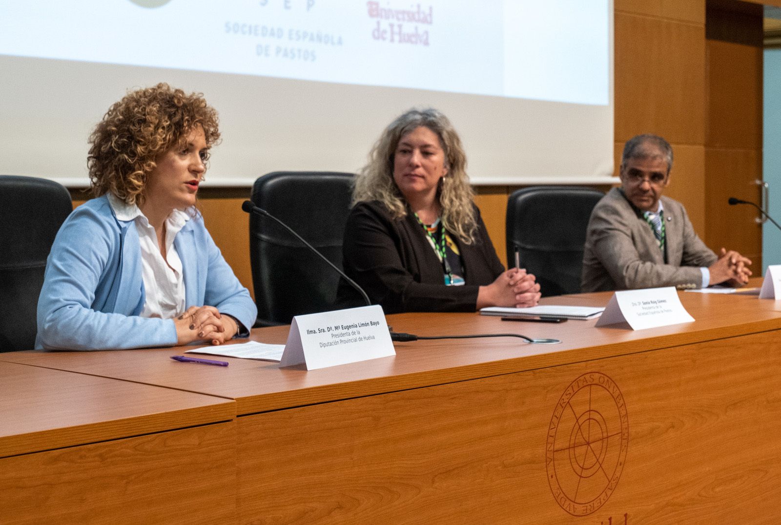 María Eugenia Limón: "La dehesa ibérica de Huelva es un modelo de equilibro entre la biodiversidad"