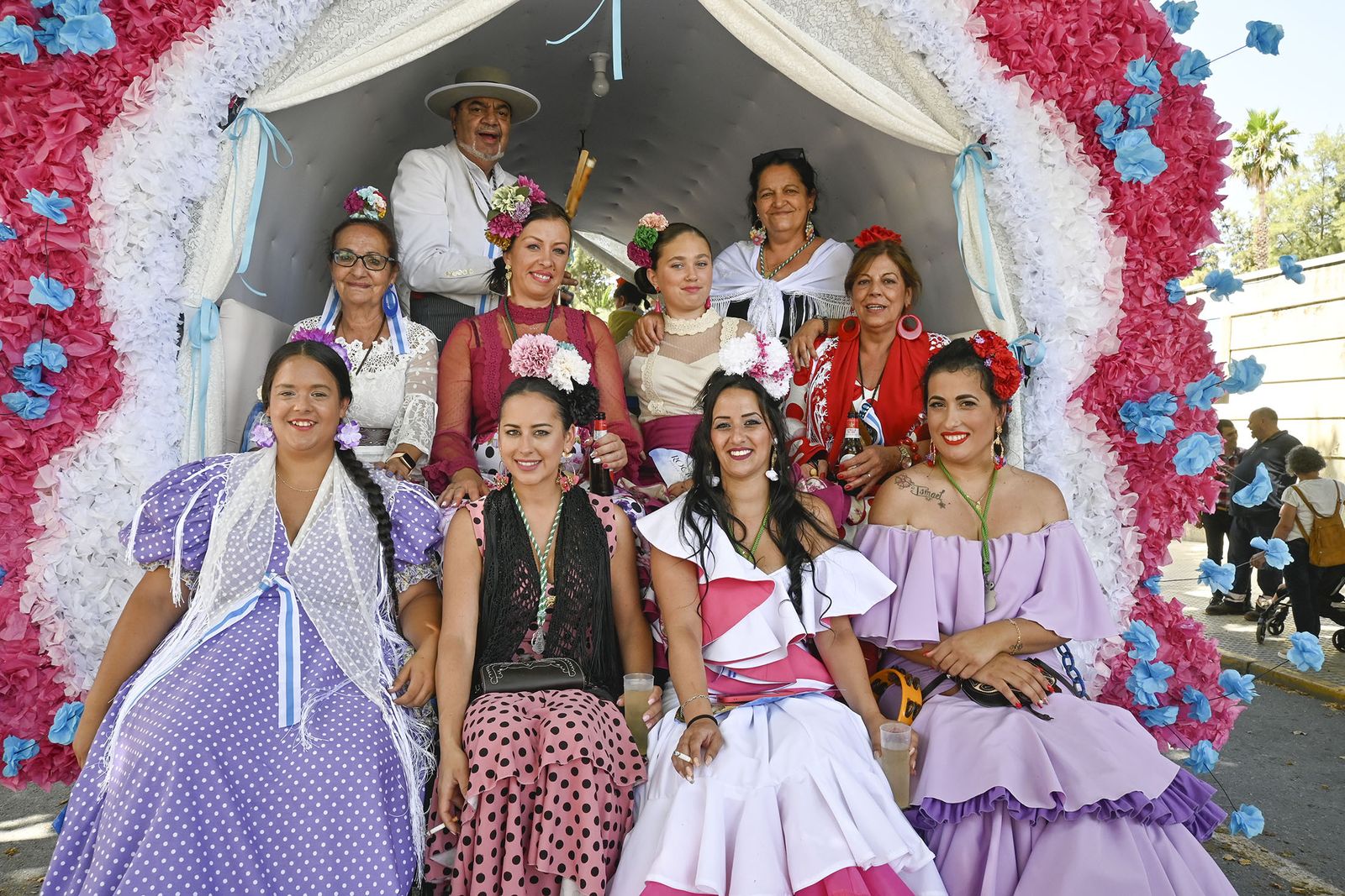Todos los rocieros de la comitiva de la Hermandad de Huelva, en imágenes