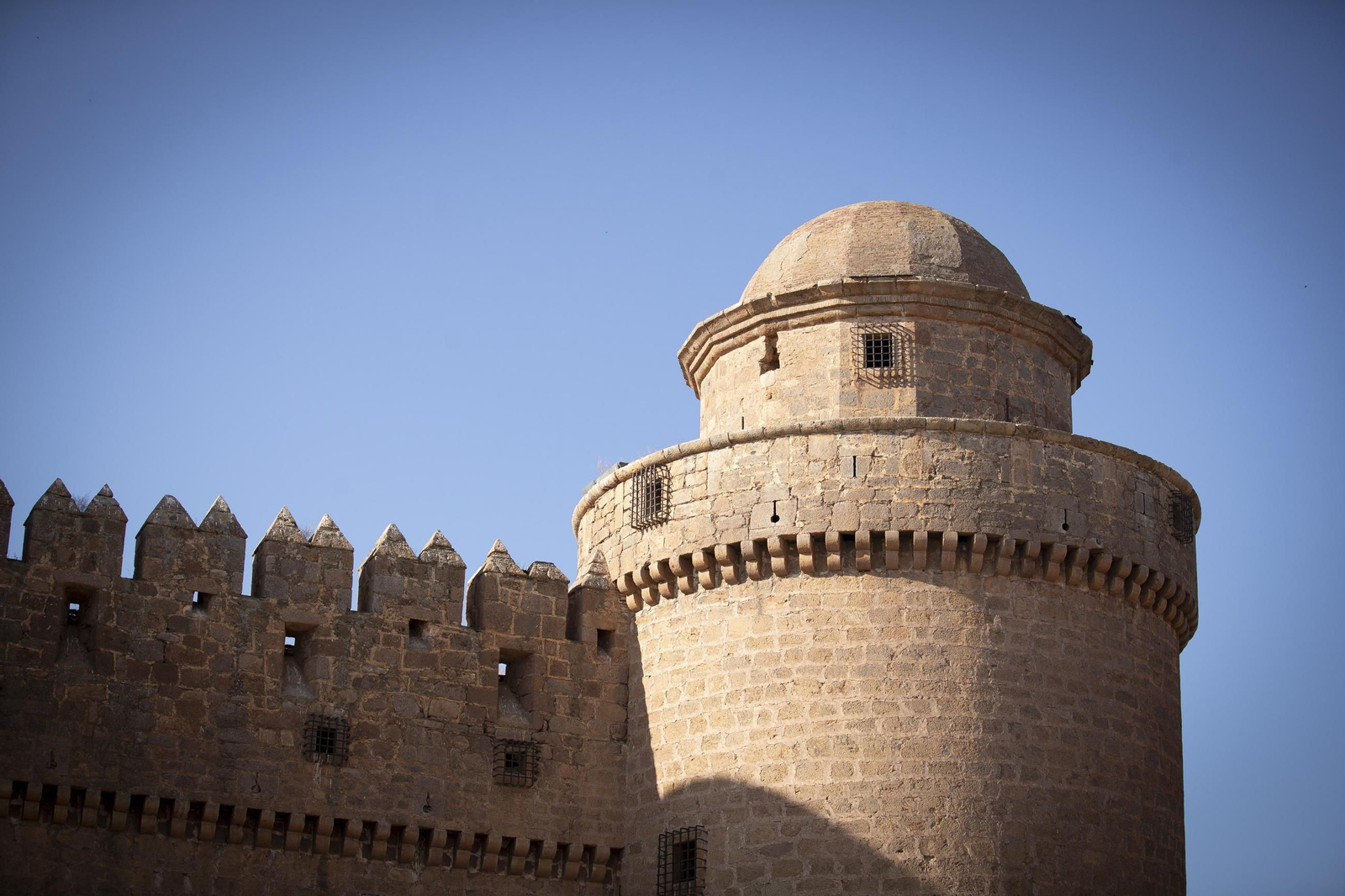 En el interior del Castillo de La Calahorra: las imágenes de la nueva fortaleza de la provincia de Granada