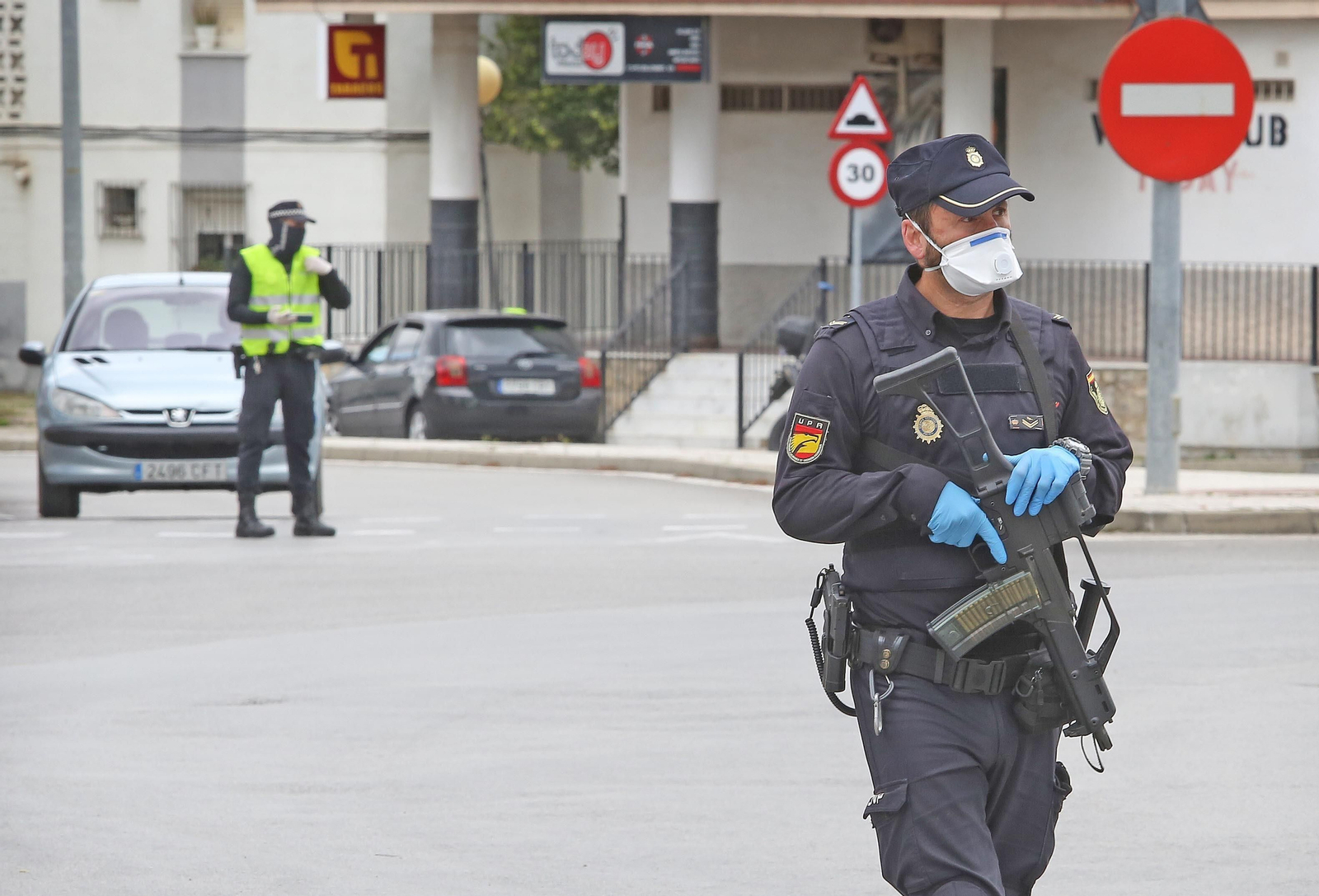Coronavirus ,Viernes Santo ,27 días del estado de alarma en Jerez en imágenes