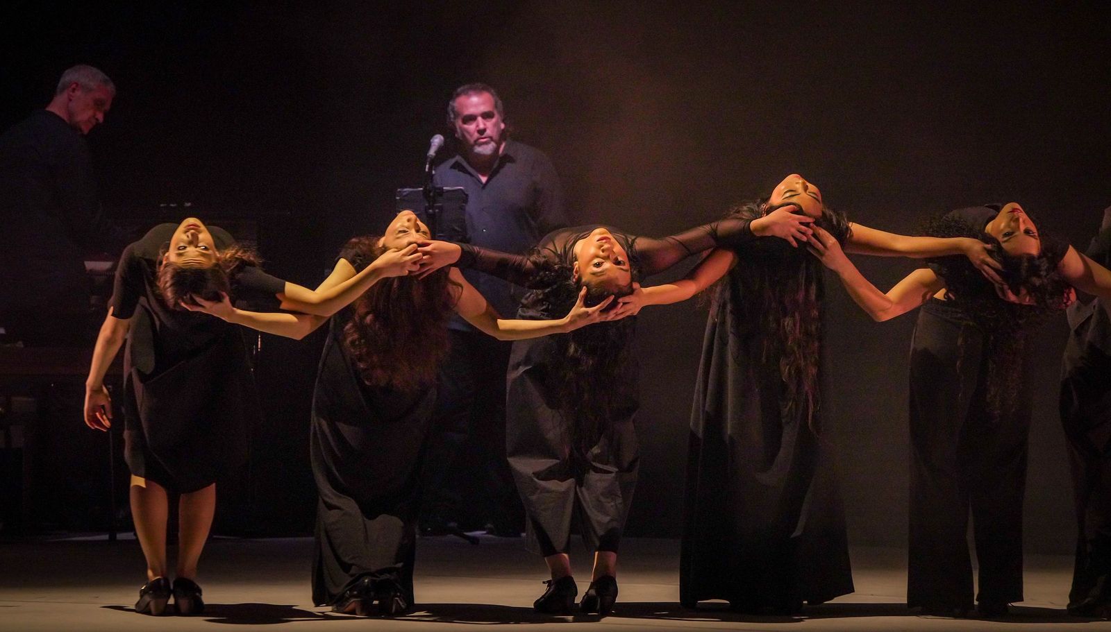 Imágenes de la Compañía David Coria 'Babel' 30 Festival de Jerez