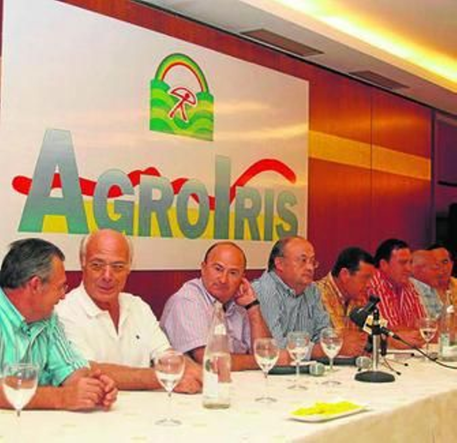 Agroiris celebró ayer asamblea extraordinaria en su sede, en Almerimar.