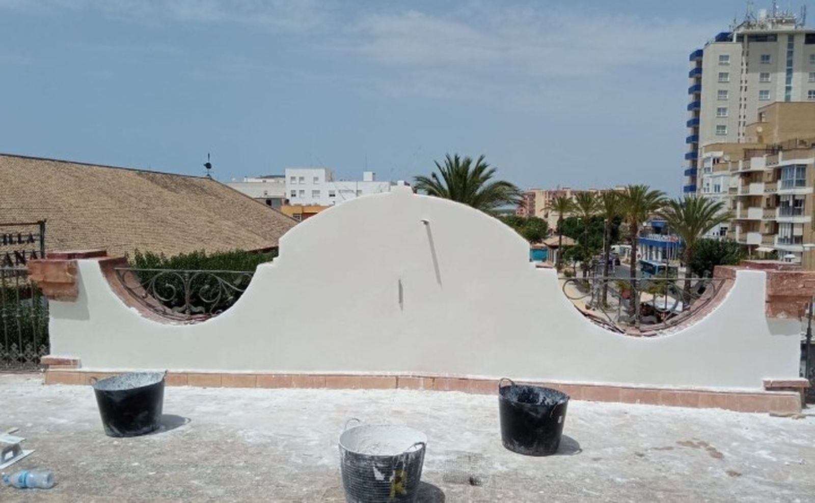 Las obras que se están ejecutando en el edificio de Eressan suponen una inversión de casi 80.000 euros.