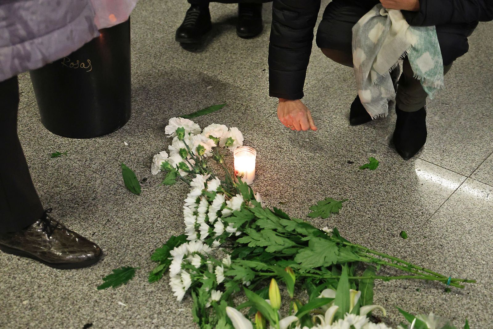 Las fotografías de la vigilia por los fallecidos en el accidente de tren  de Adamuz