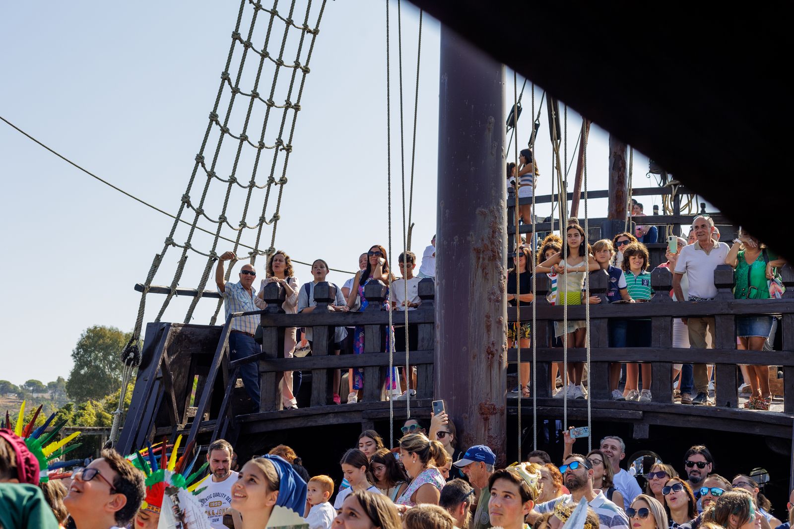 Las imágenes del Muelle de las Carabelas este 12 de octubre