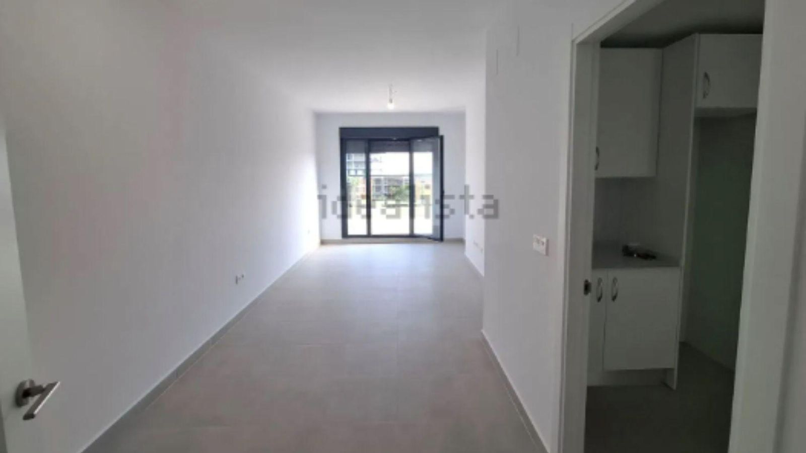 Piso en la calle Manuel Ríos Moreno, en alquiler por 925 euros al mes