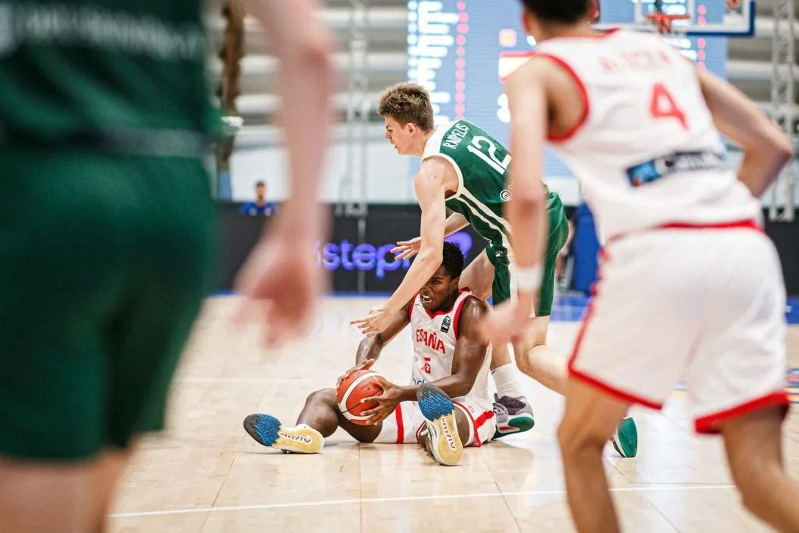 Mario Saint-Supéry, partido notable y una lección en el Europeo sub 18